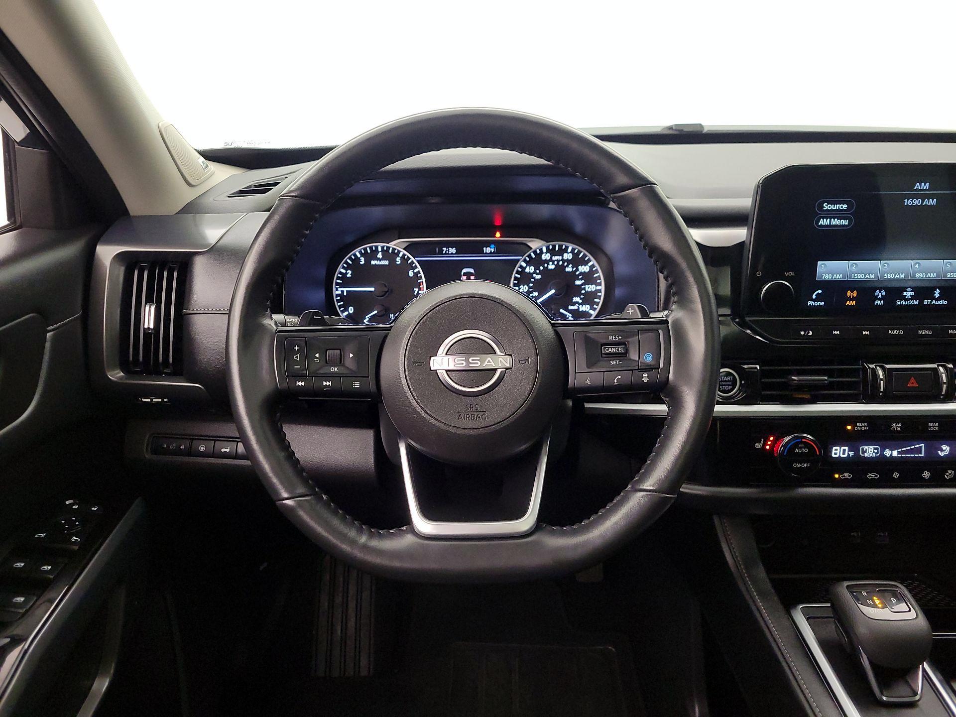 Thumbnail: 2022 Nissan Pathfinder - 10