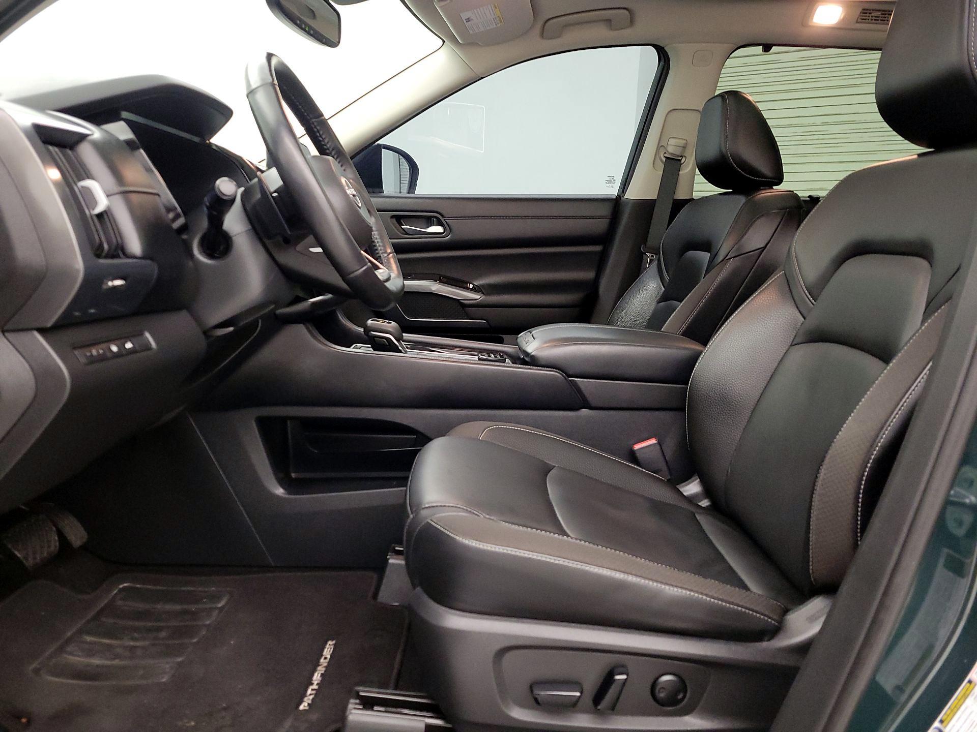 Thumbnail: 2022 Nissan Pathfinder - 11