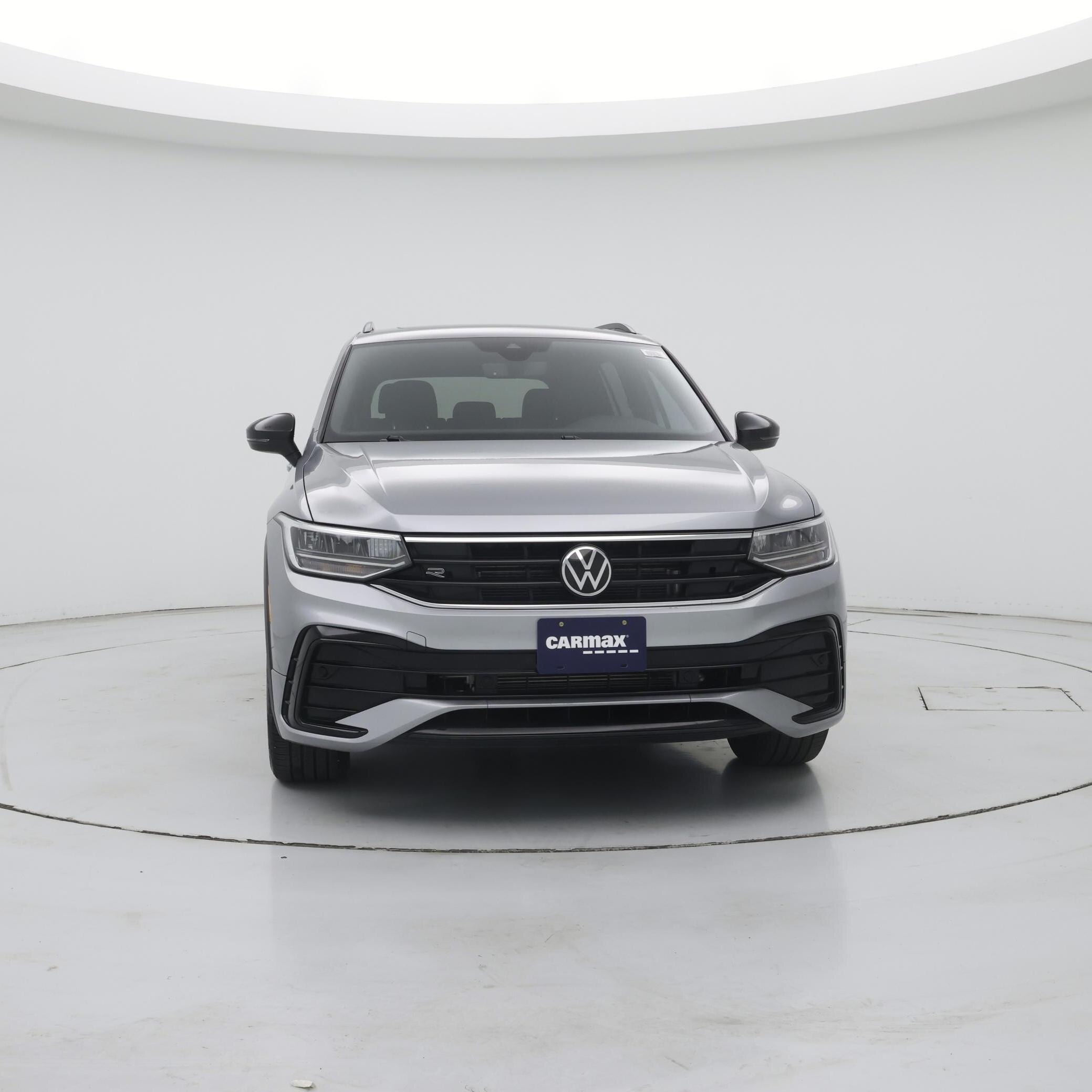Thumbnail: 2023 Volkswagen Tiguan - 5