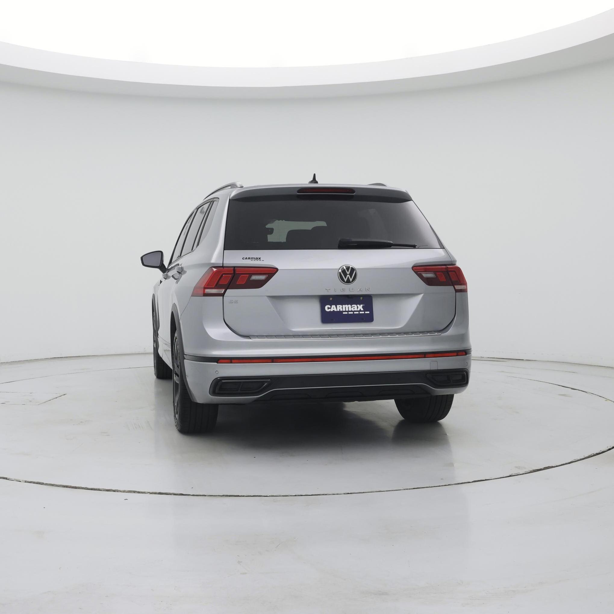 Thumbnail: 2023 Volkswagen Tiguan - 6