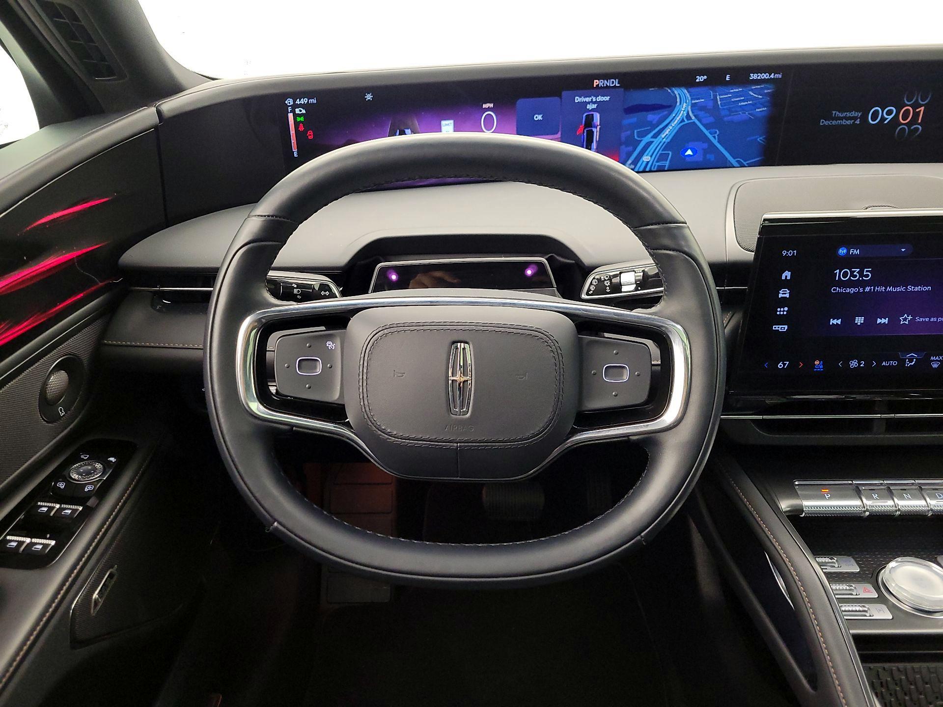 Thumbnail: 2024 Lincoln Nautilus - 10