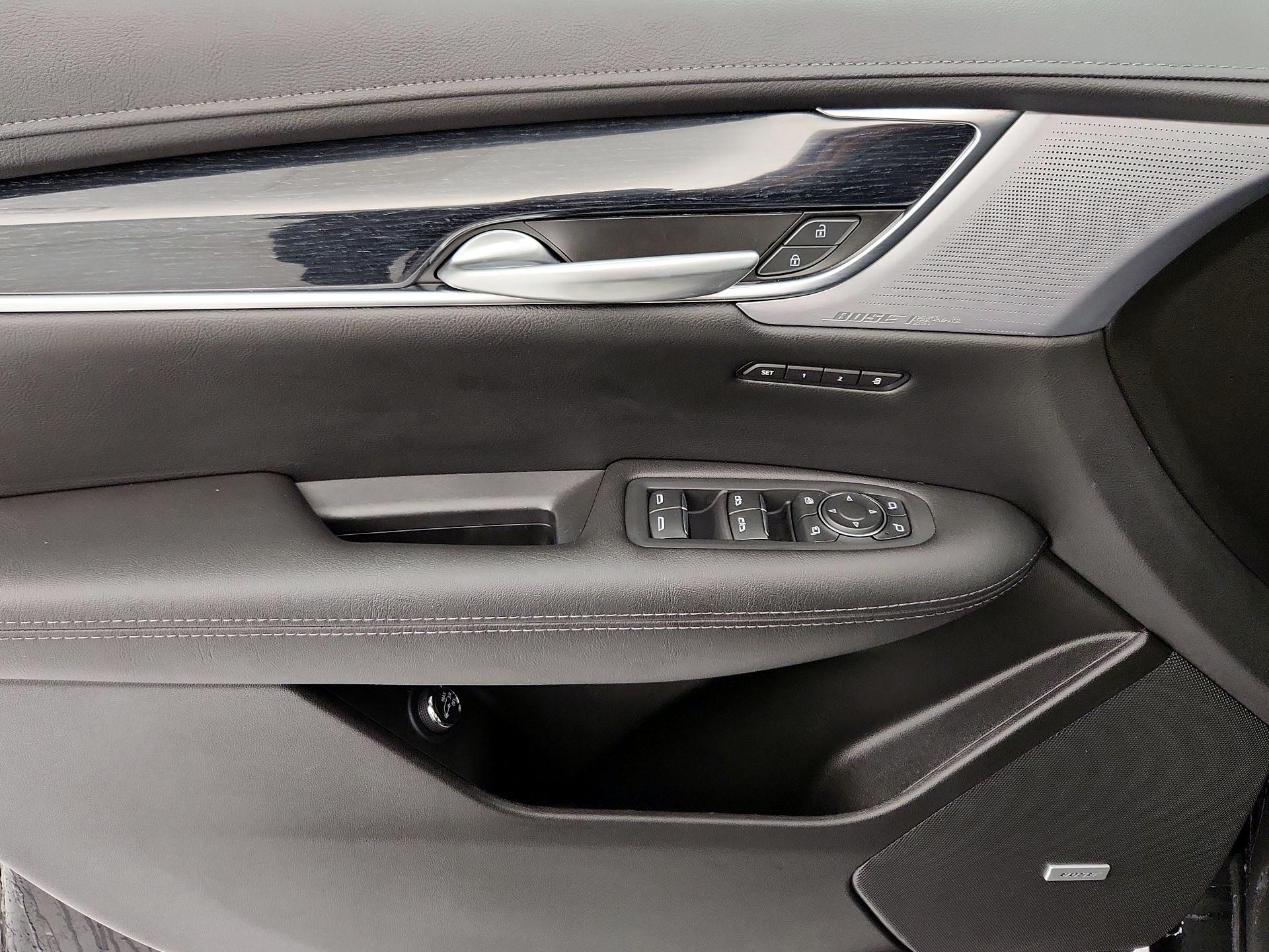 Thumbnail: 2025 Cadillac XT5 - 12