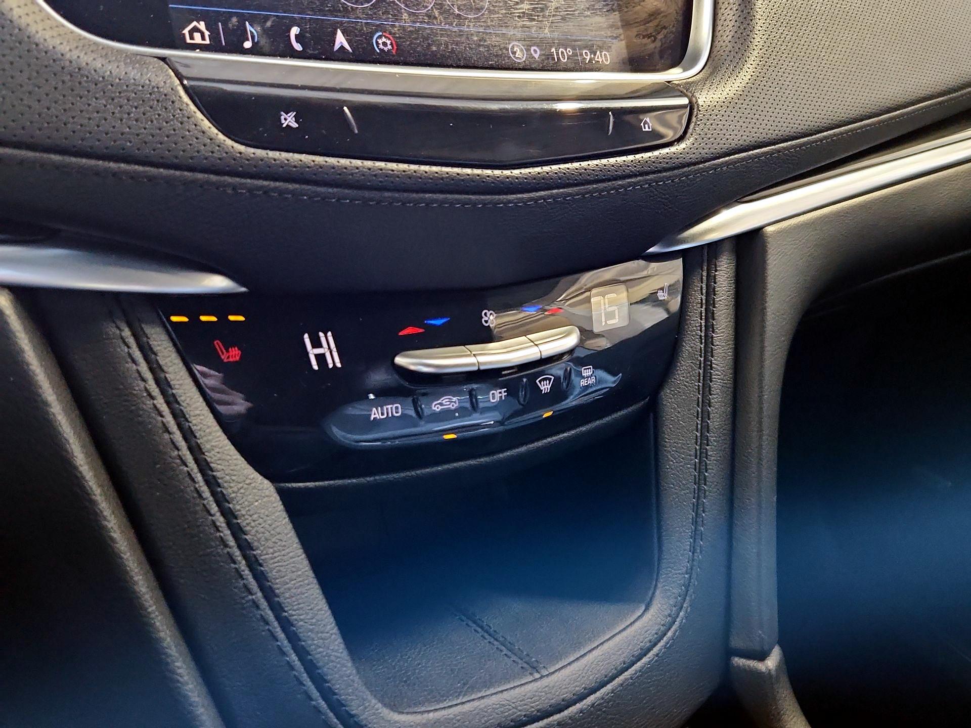 Thumbnail: 2025 Cadillac XT5 - 17