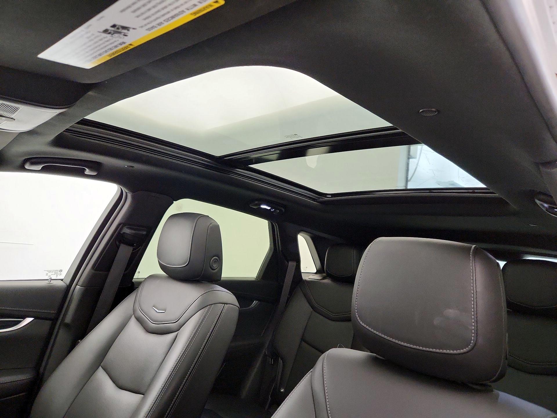 Thumbnail: 2025 Cadillac XT5 - 20