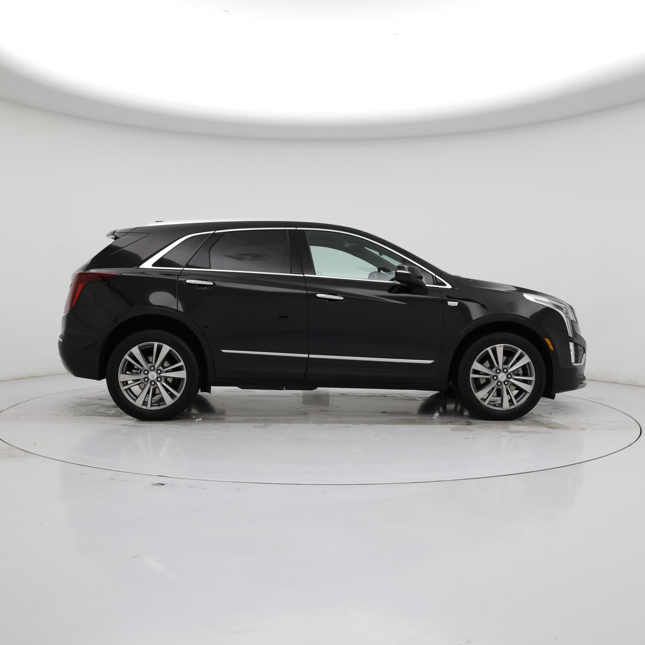 Thumbnail: 2025 Cadillac XT5 - 7
