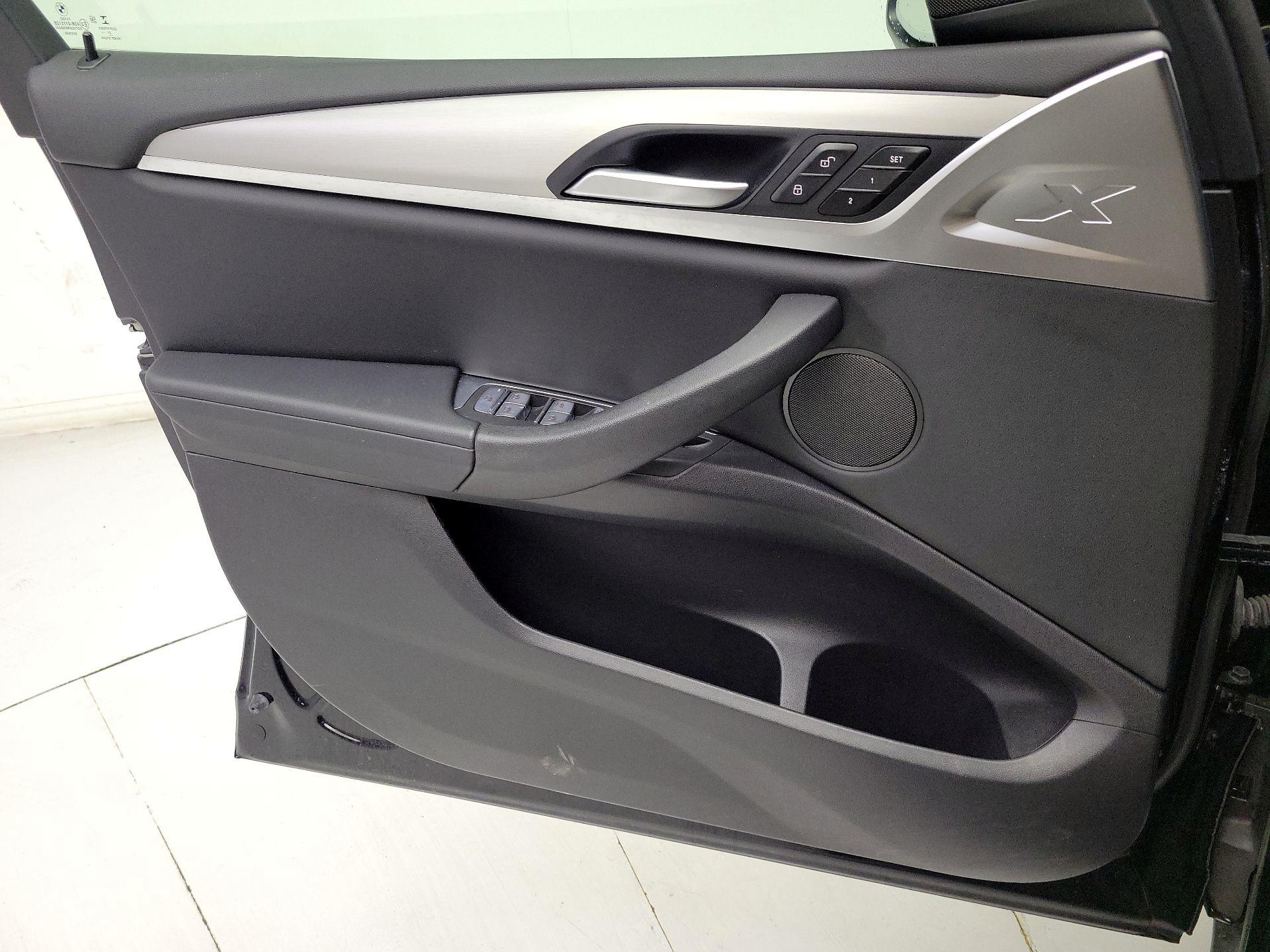 Thumbnail: 2022 BMW X3 - 12