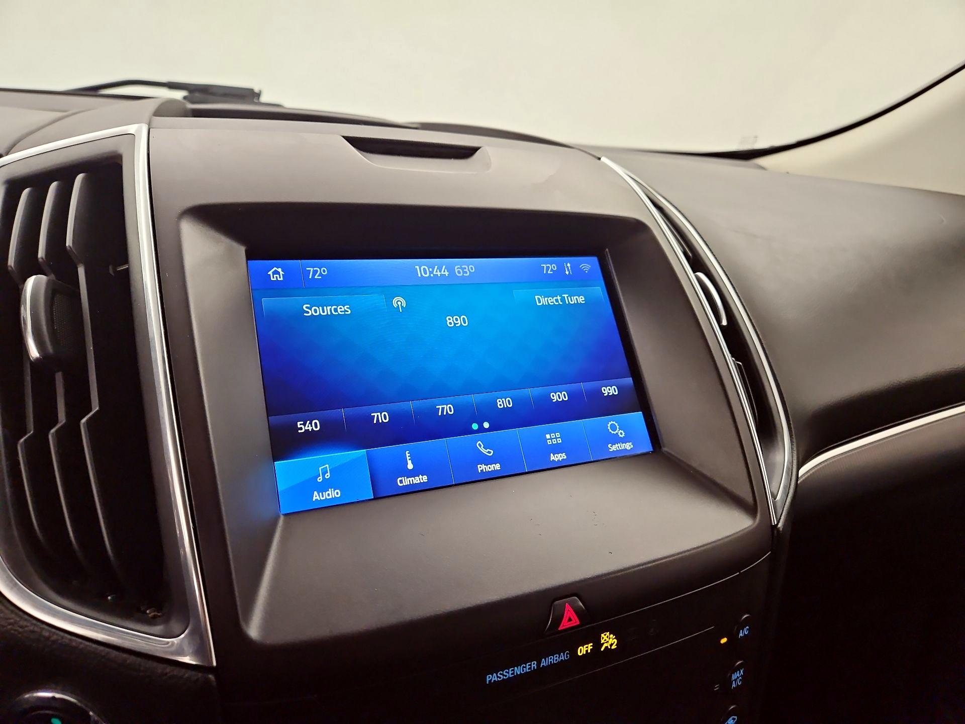 Thumbnail: 2020 Ford Edge - 15