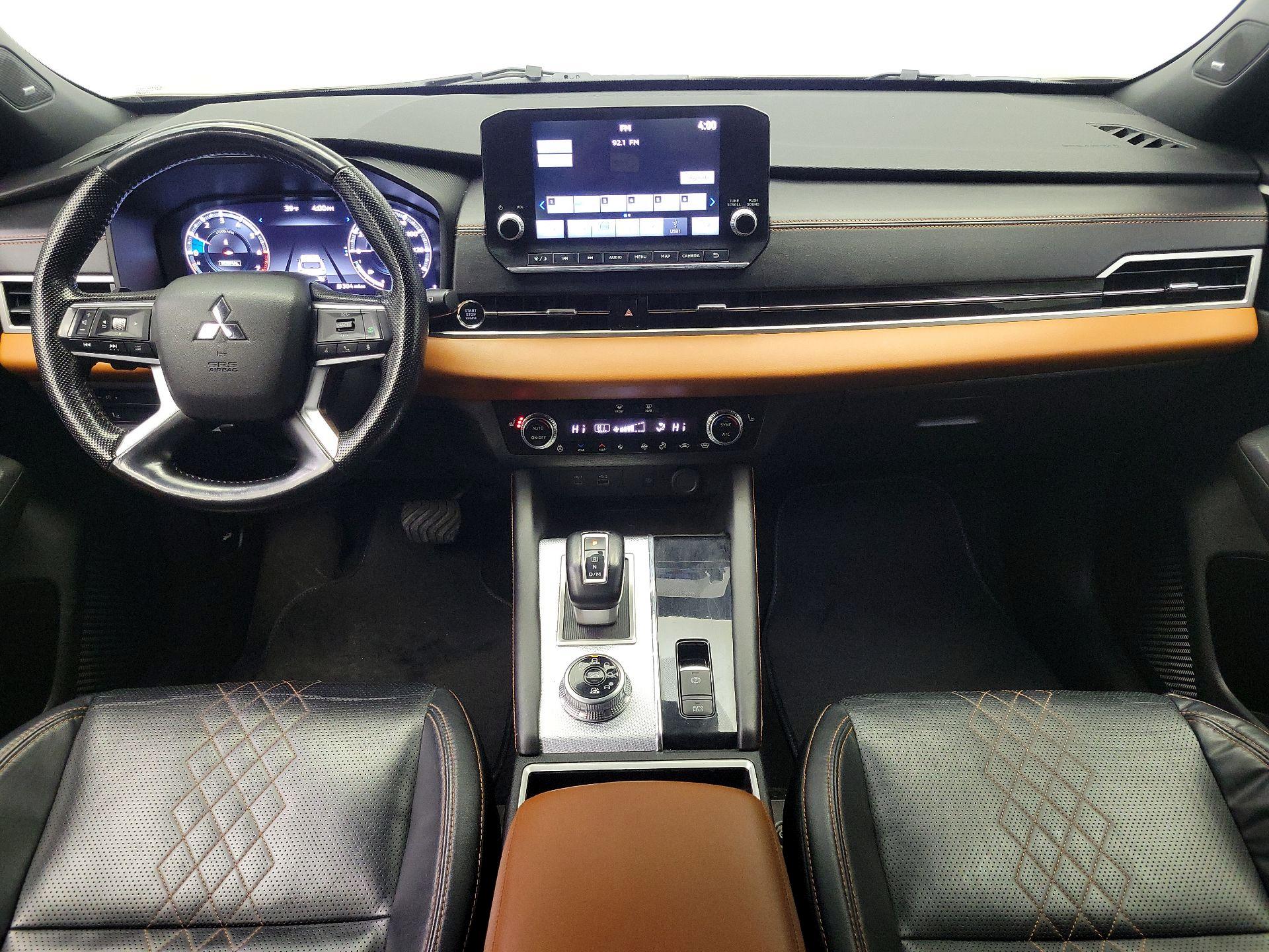 Thumbnail: 2022 Mitsubishi Outlander - 9