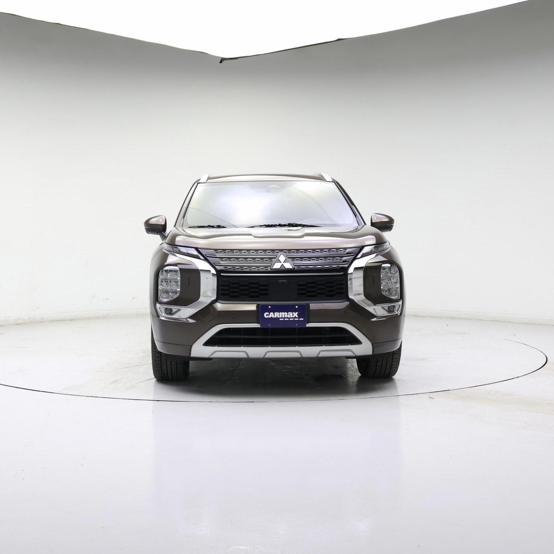 Thumbnail: 2022 Mitsubishi Outlander - 5