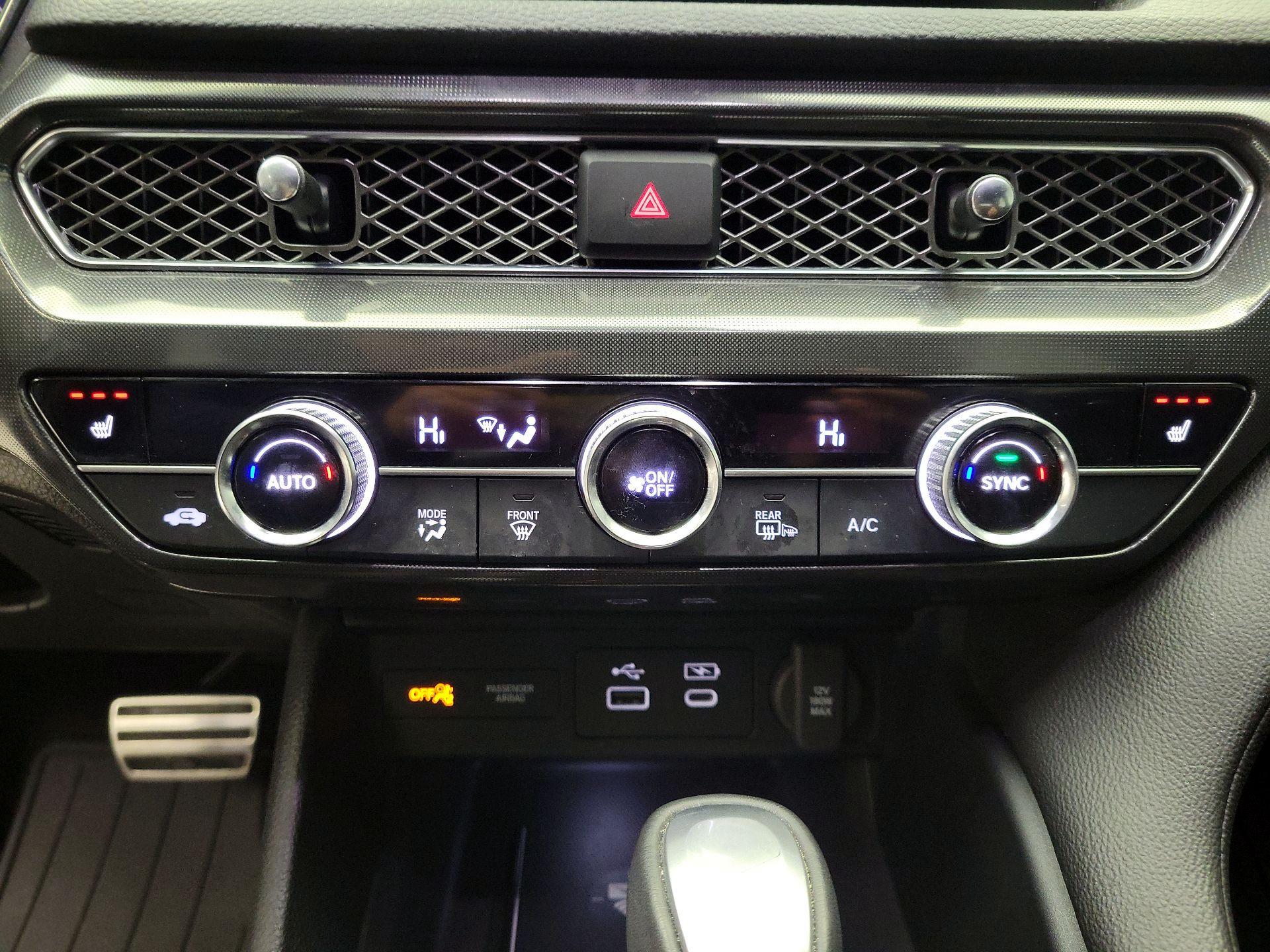 Thumbnail: 2023 Acura Integra - 15