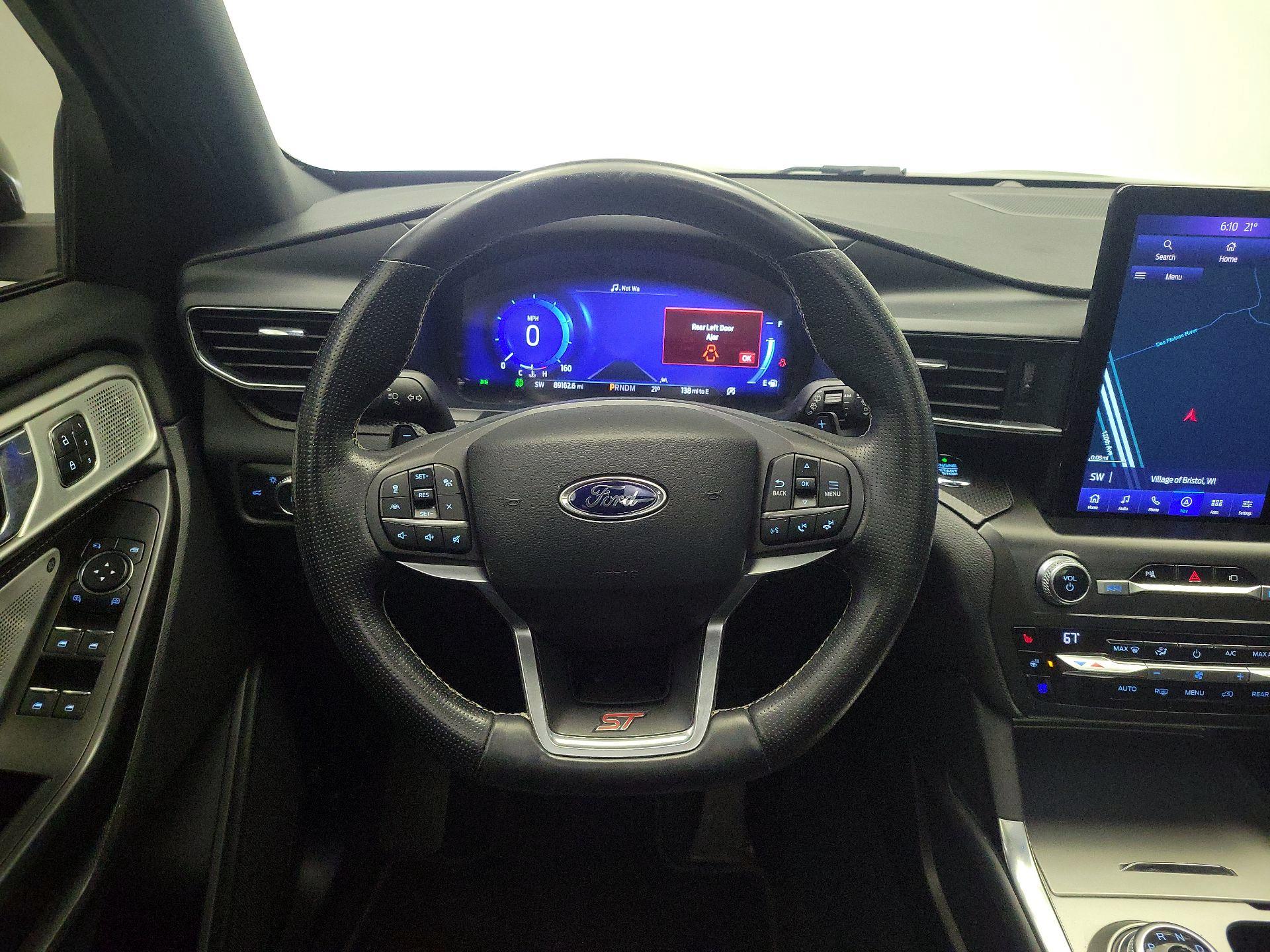 Thumbnail: 2020 Ford Explorer - 10