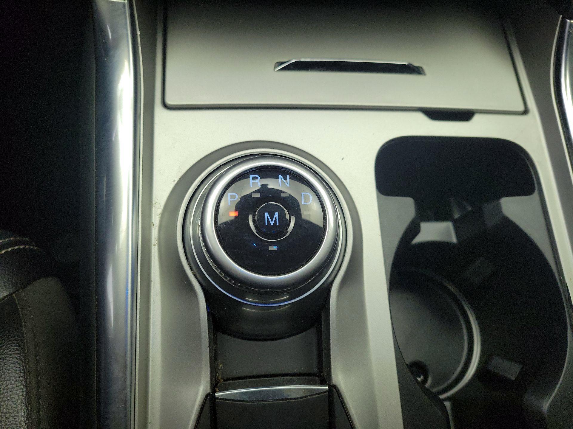 Thumbnail: 2020 Ford Explorer - 18