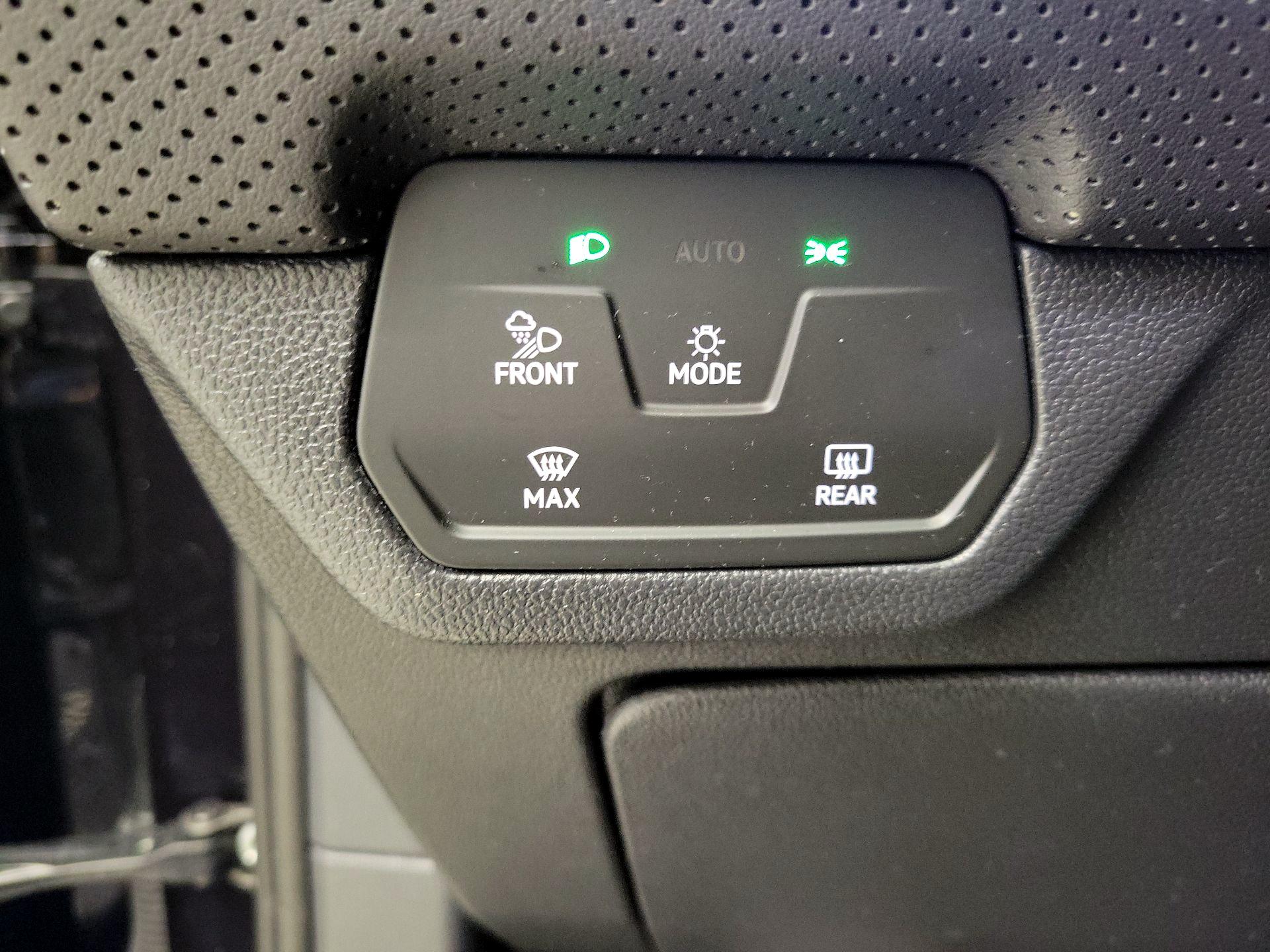 Thumbnail: 2024 Volkswagen Atlas - 13