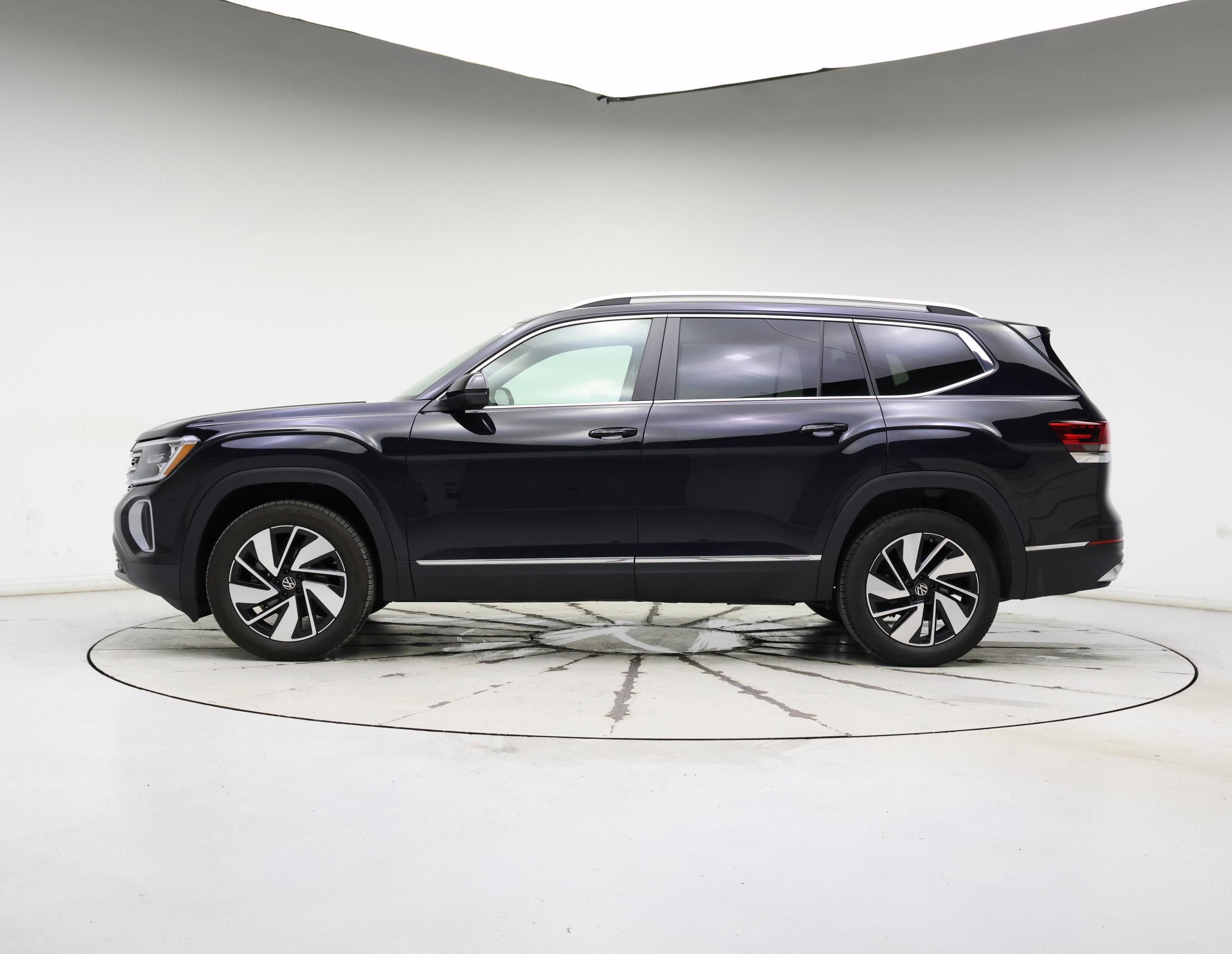 Thumbnail: 2024 Volkswagen Atlas - 3