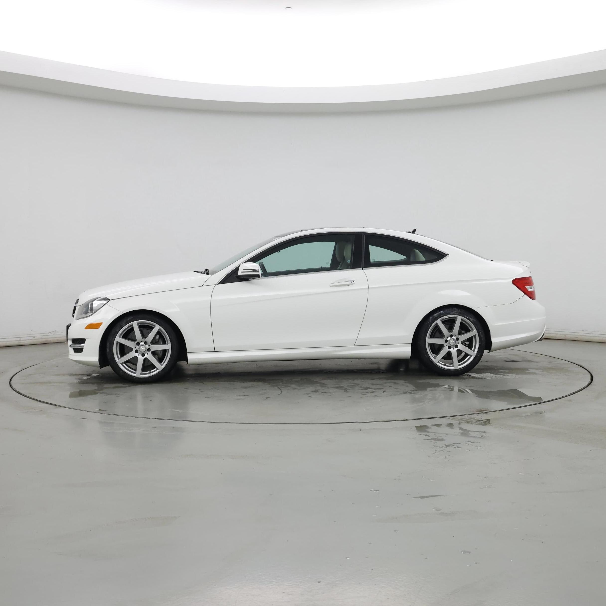 Thumbnail: 2015 Mercedes-Benz C-Class - 3