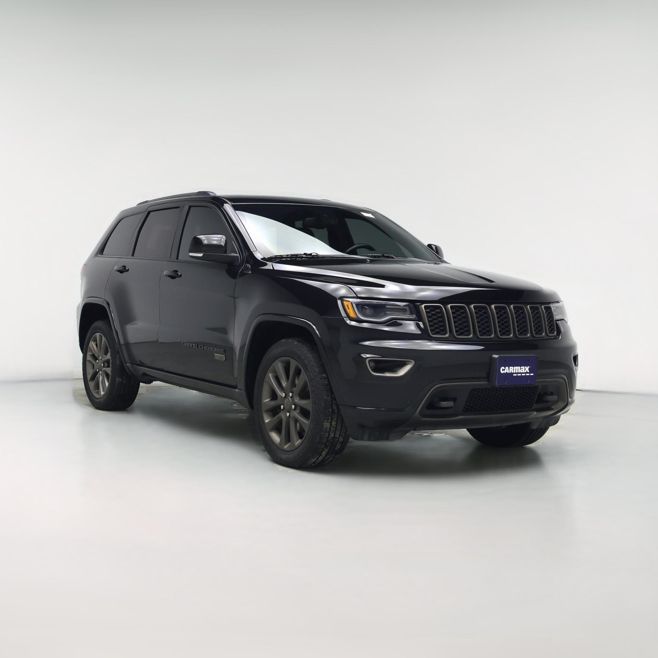 Thumbnail: 2016 Jeep Grand Cherokee - 1