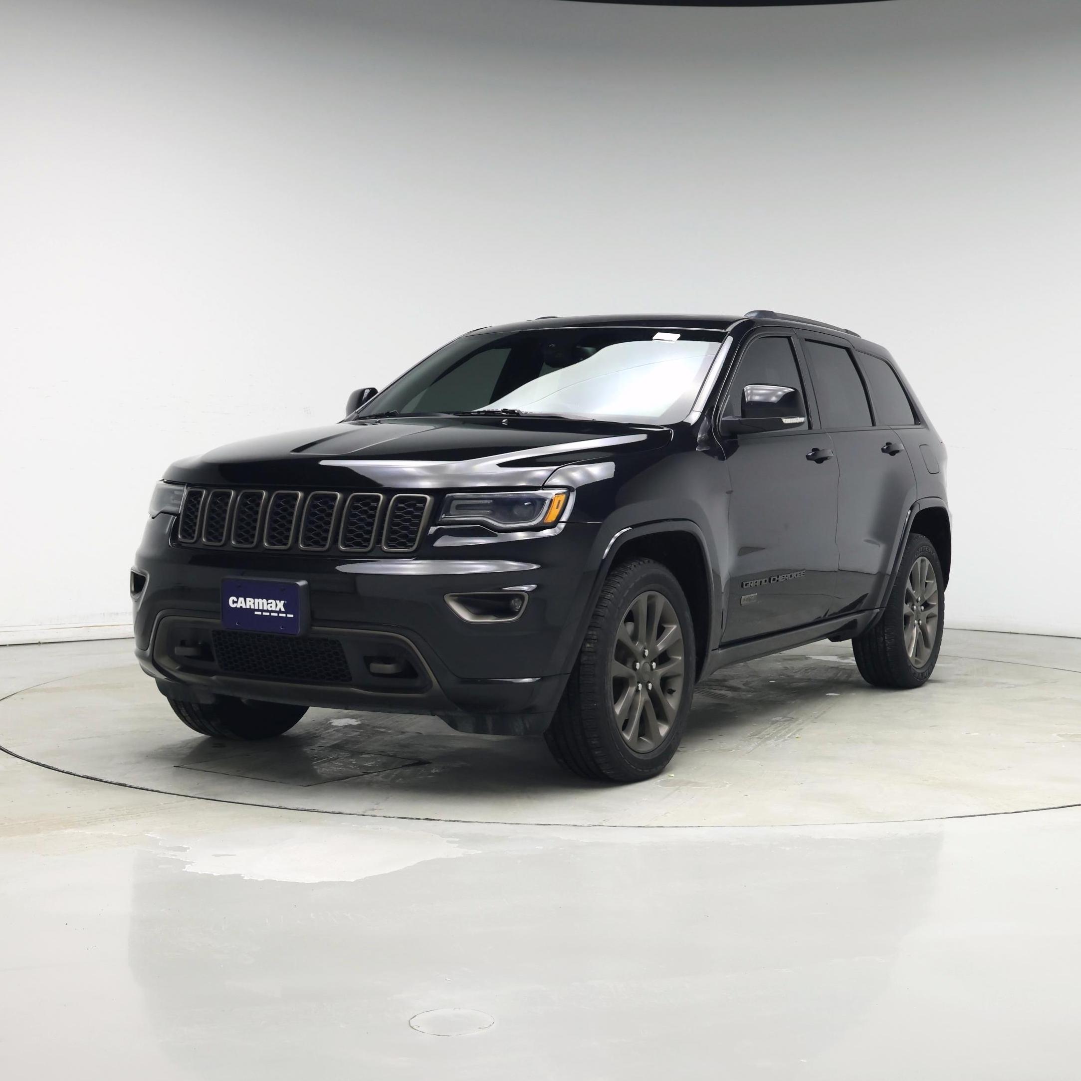 Thumbnail: 2016 Jeep Grand Cherokee - 4