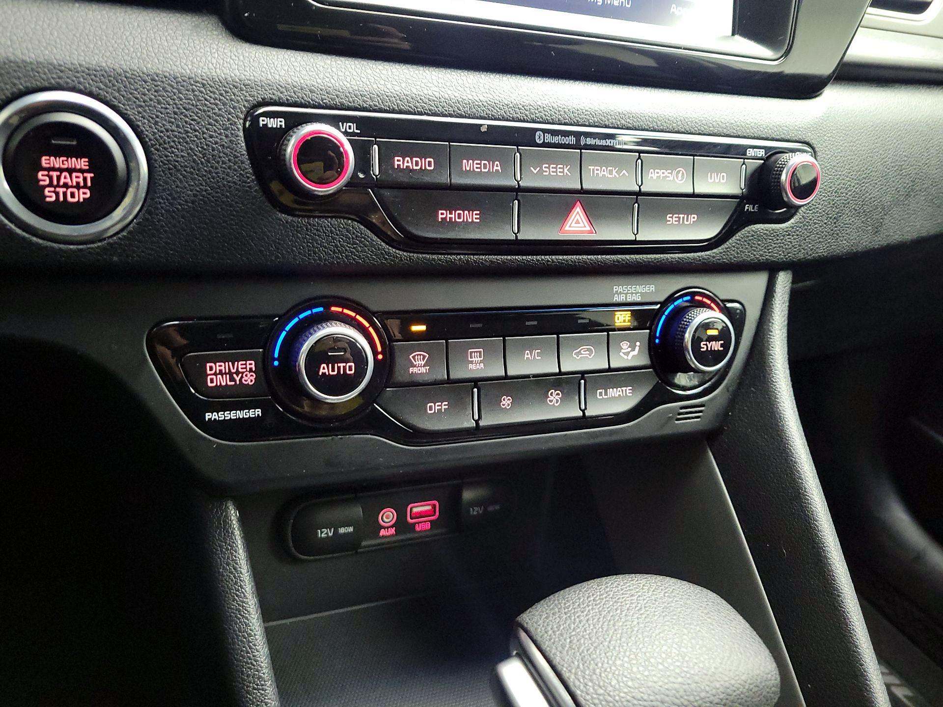 Thumbnail: 2019 Kia Niro - 14