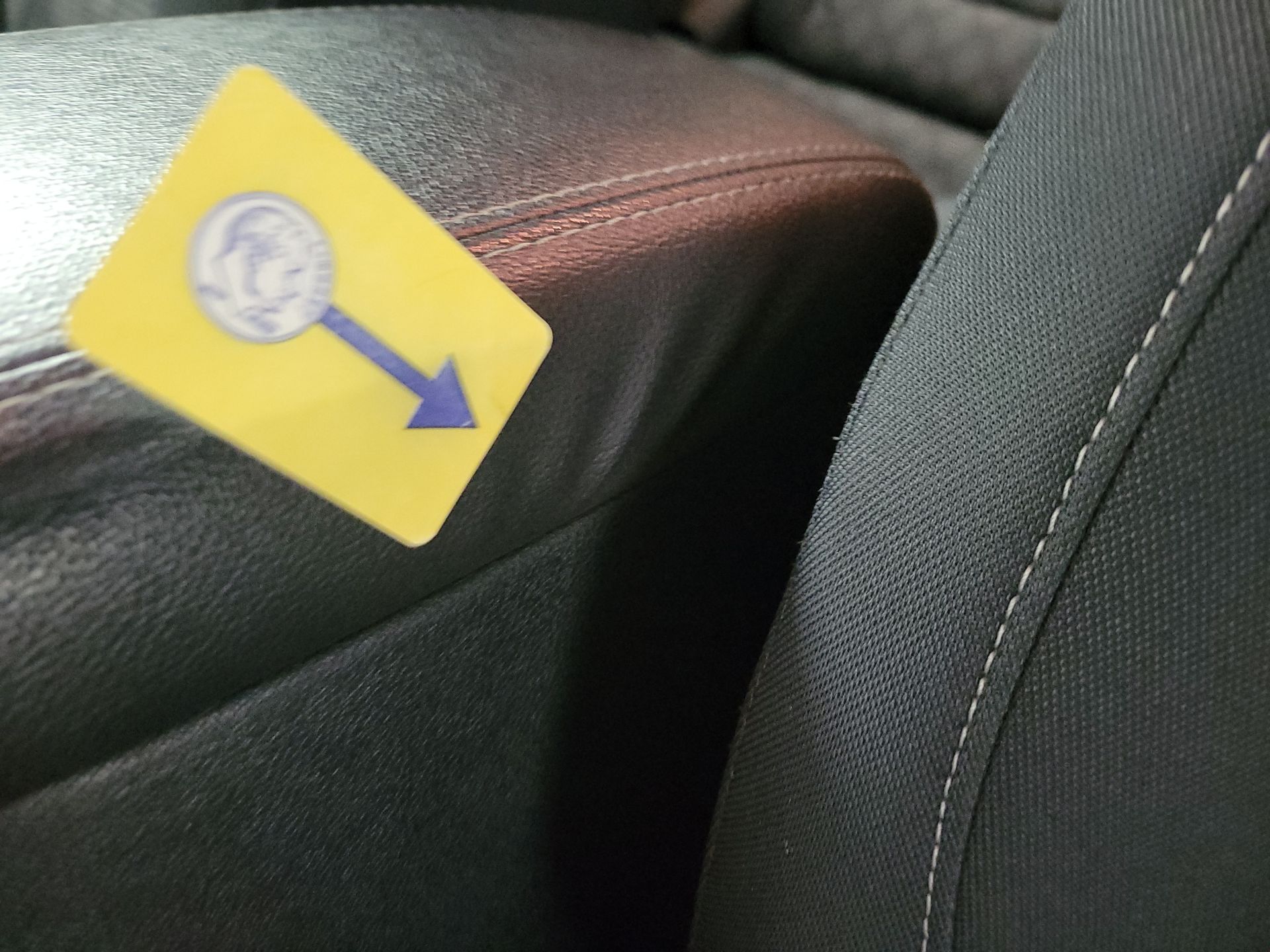 Thumbnail: 2019 Kia Niro - 19