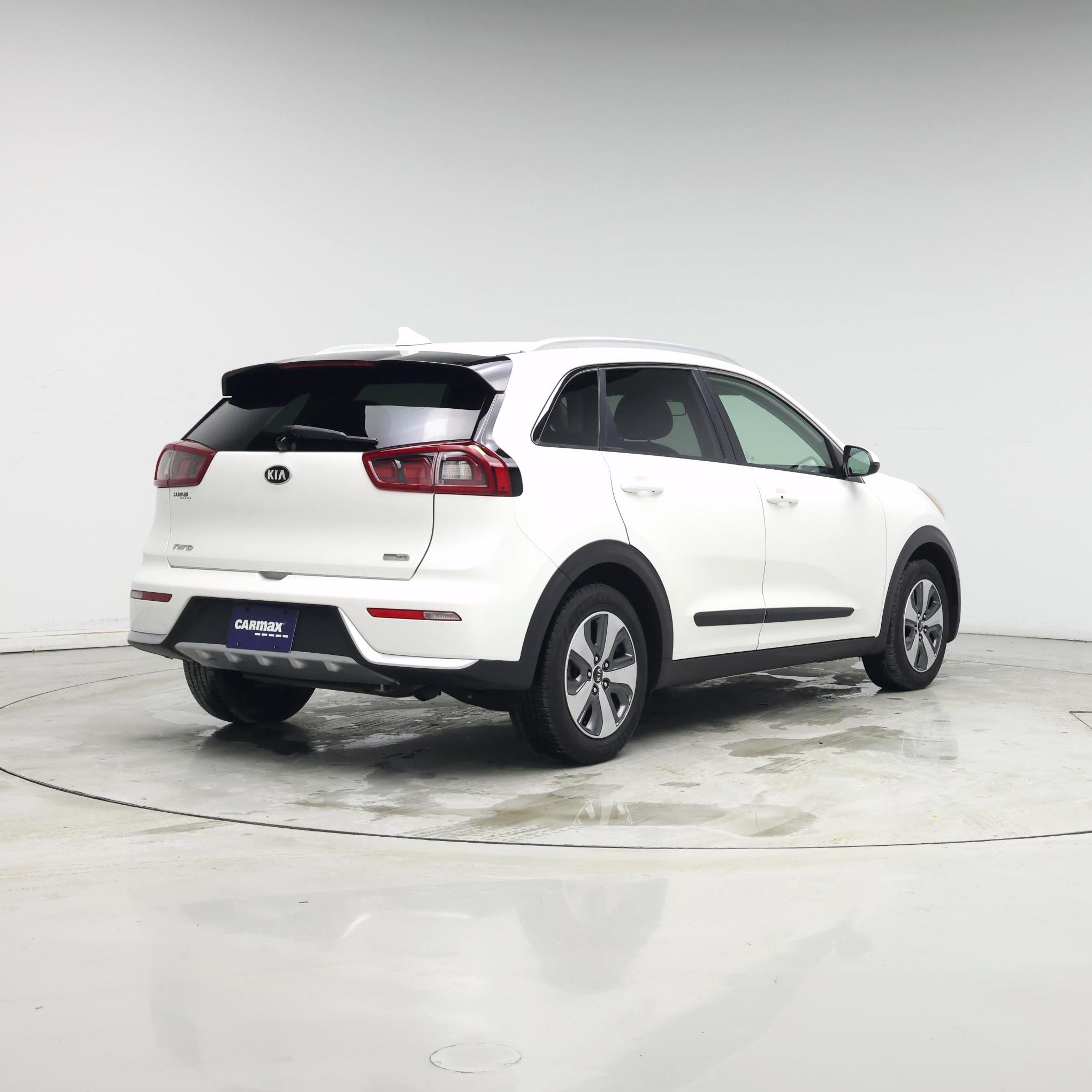 Thumbnail: 2019 Kia Niro - 8