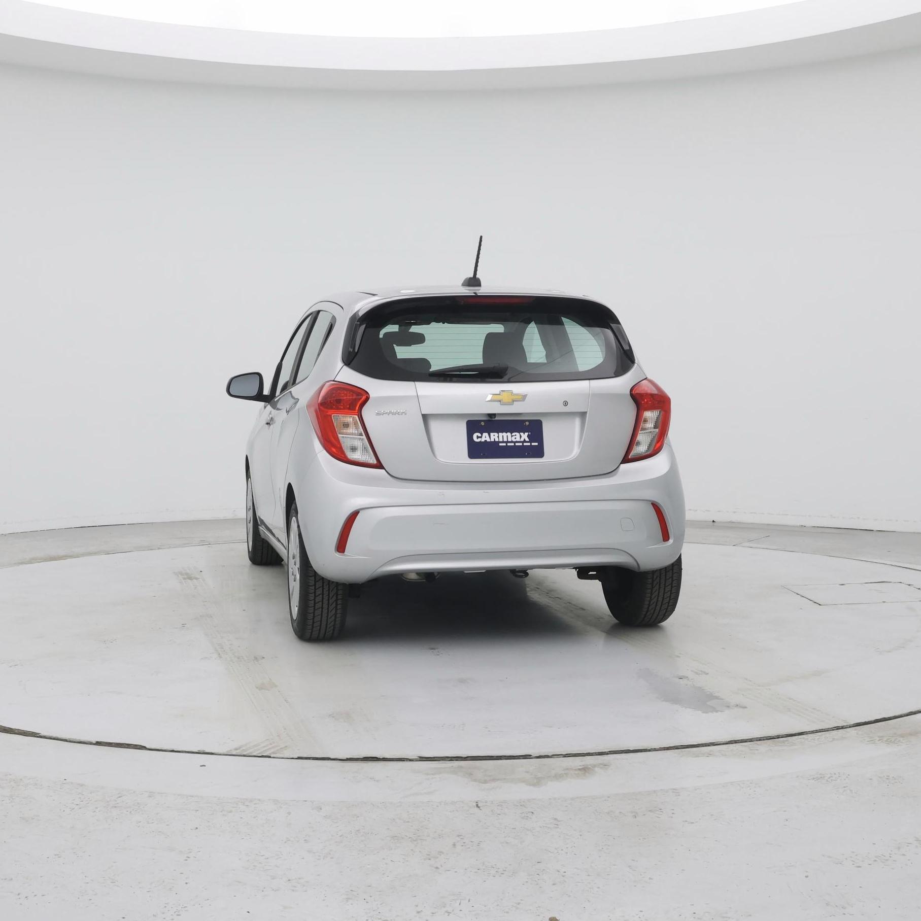 Thumbnail: 2017 Chevrolet Spark - 6