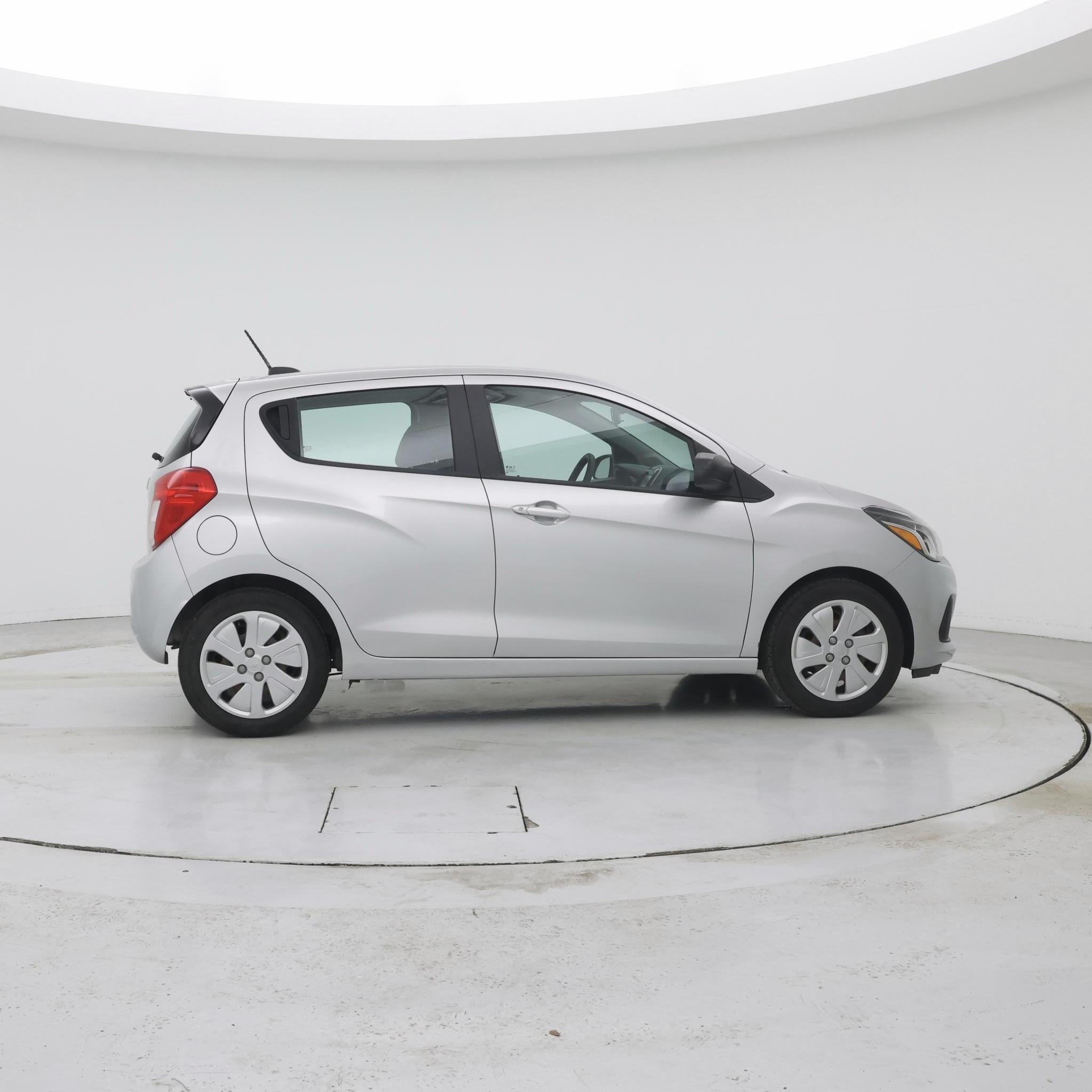 Thumbnail: 2017 Chevrolet Spark - 7