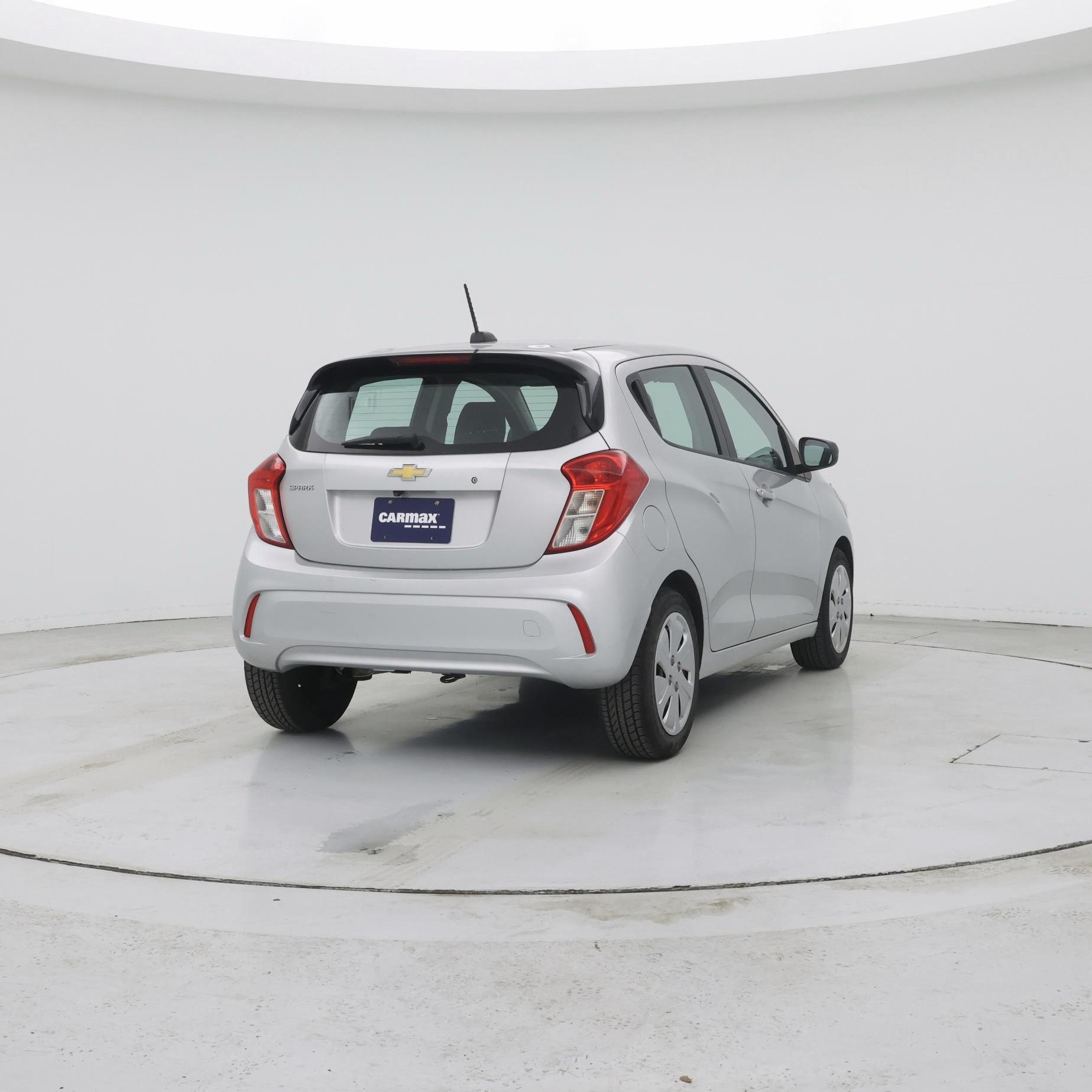 Thumbnail: 2017 Chevrolet Spark - 8