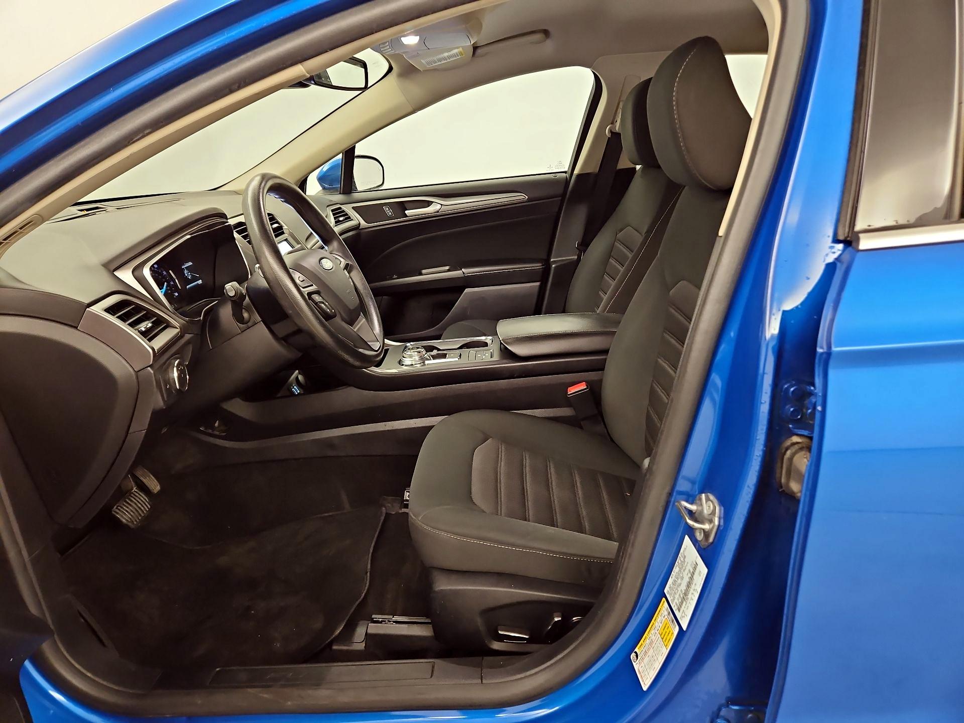 Thumbnail: 2020 Ford Fusion - 11