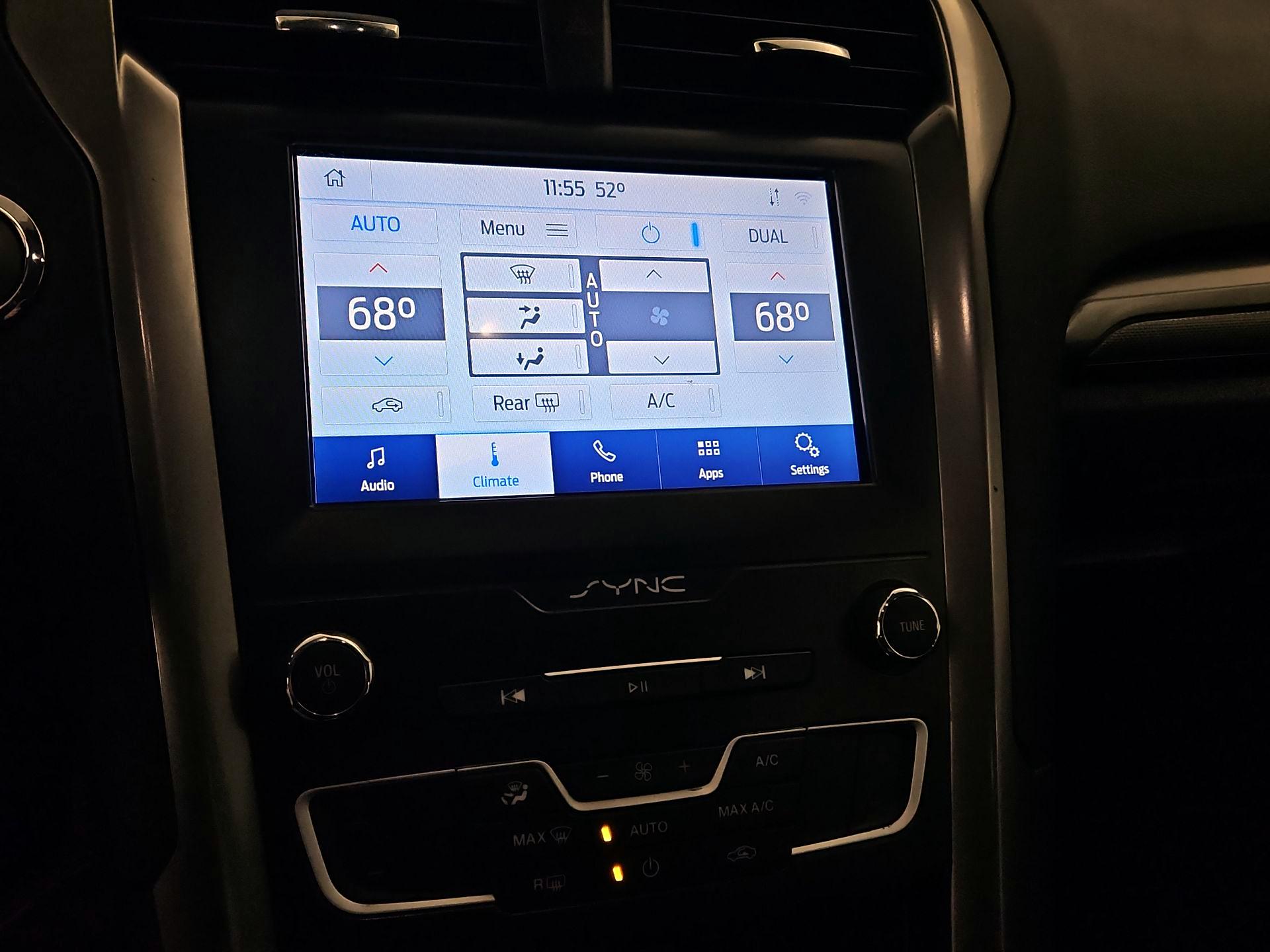 Thumbnail: 2020 Ford Fusion - 16