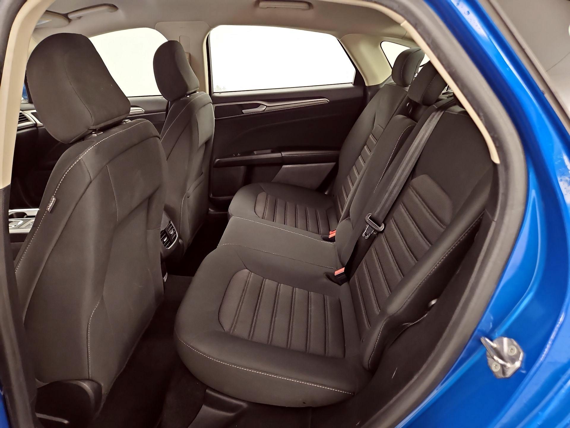 Thumbnail: 2020 Ford Fusion - 19