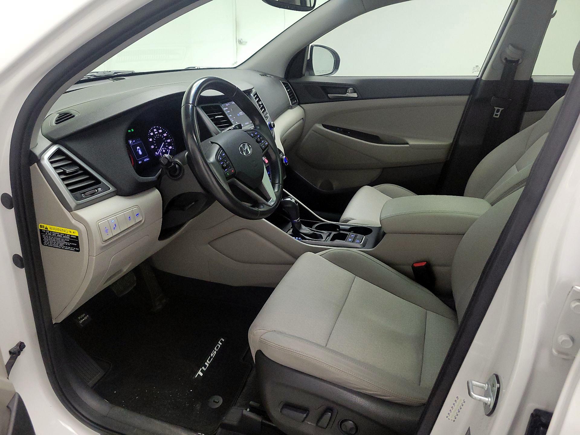 Thumbnail: 2018 Hyundai Tucson - 11