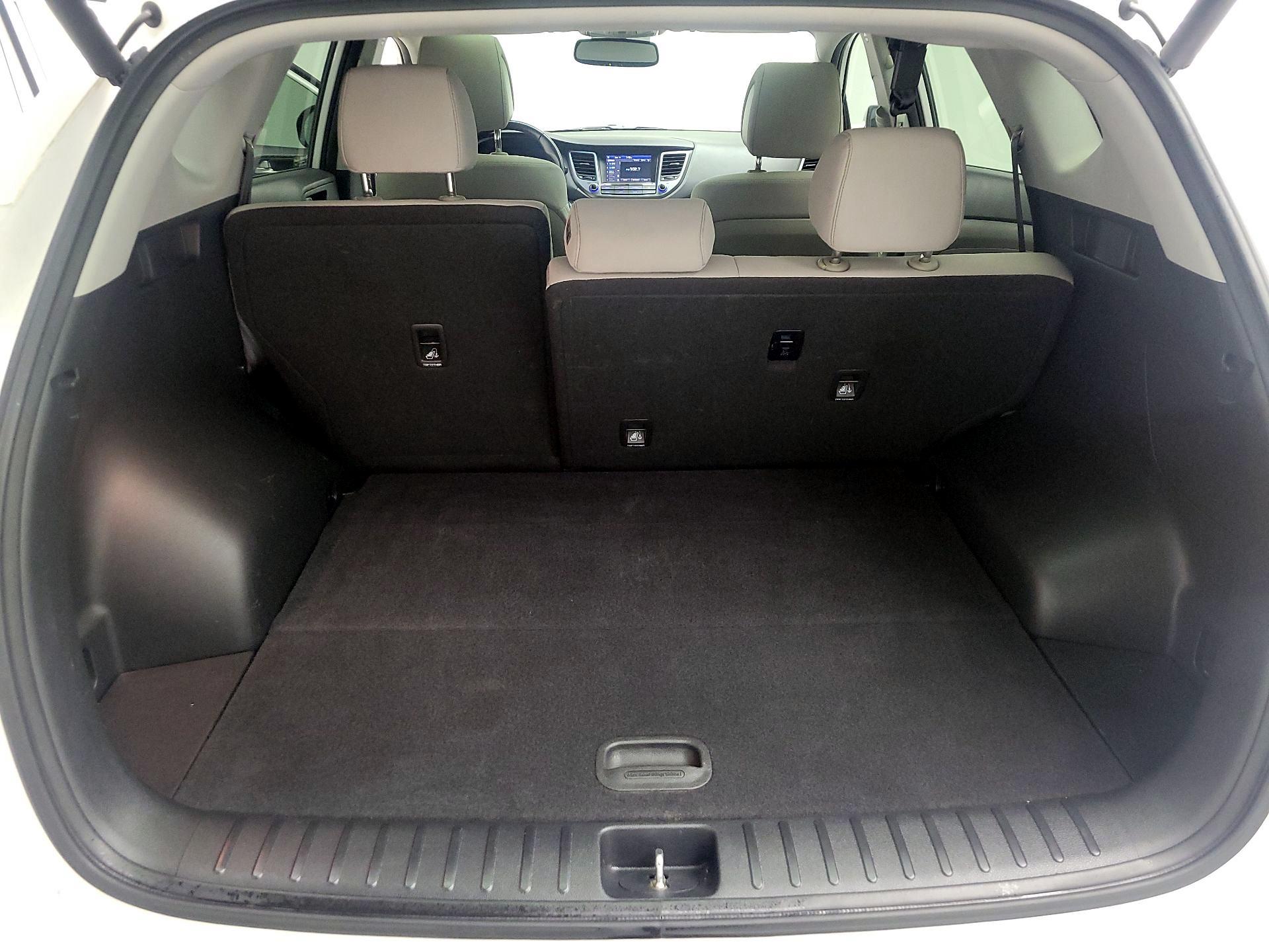 Thumbnail: 2018 Hyundai Tucson - 19