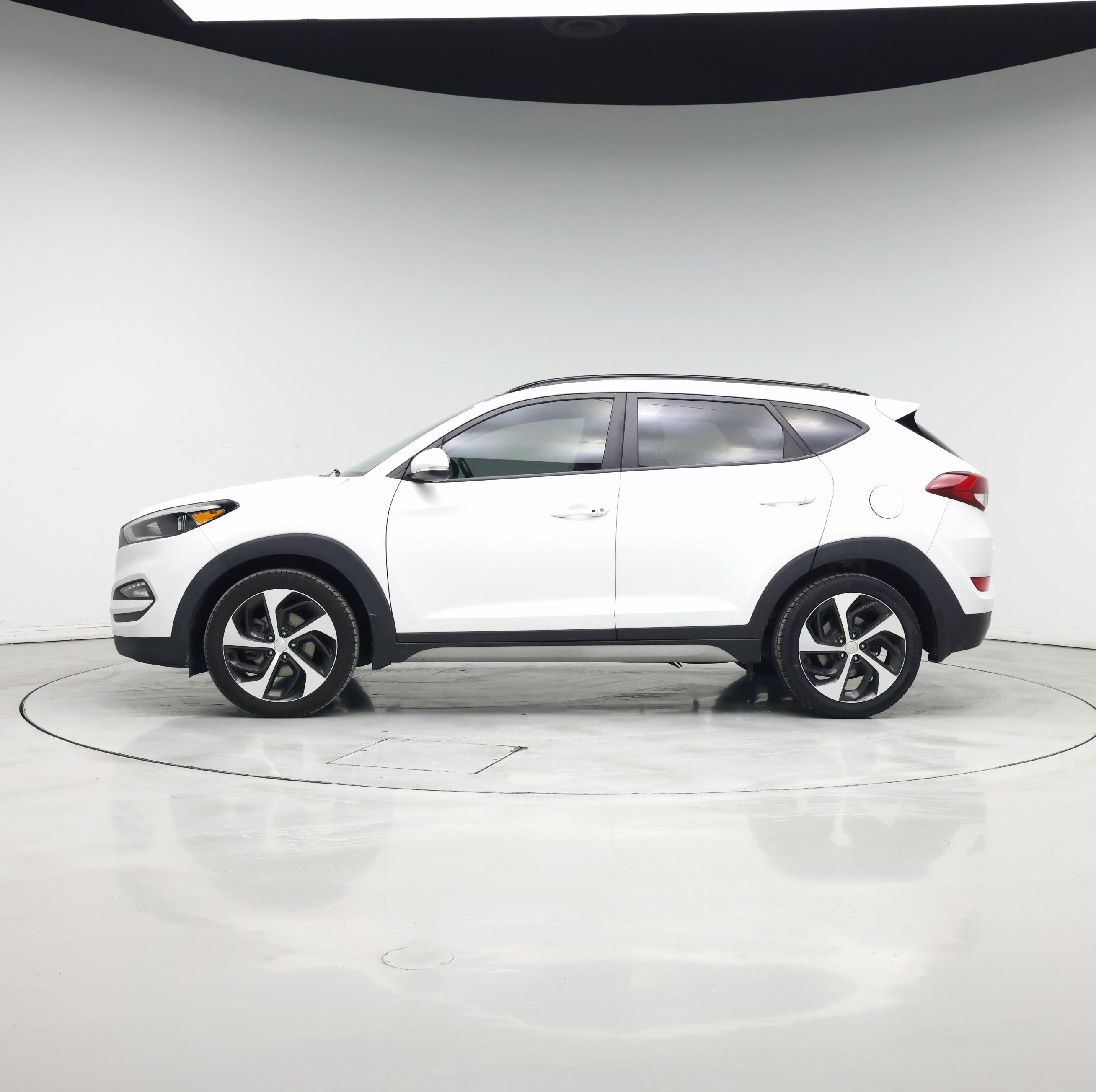 Thumbnail: 2018 Hyundai Tucson - 3