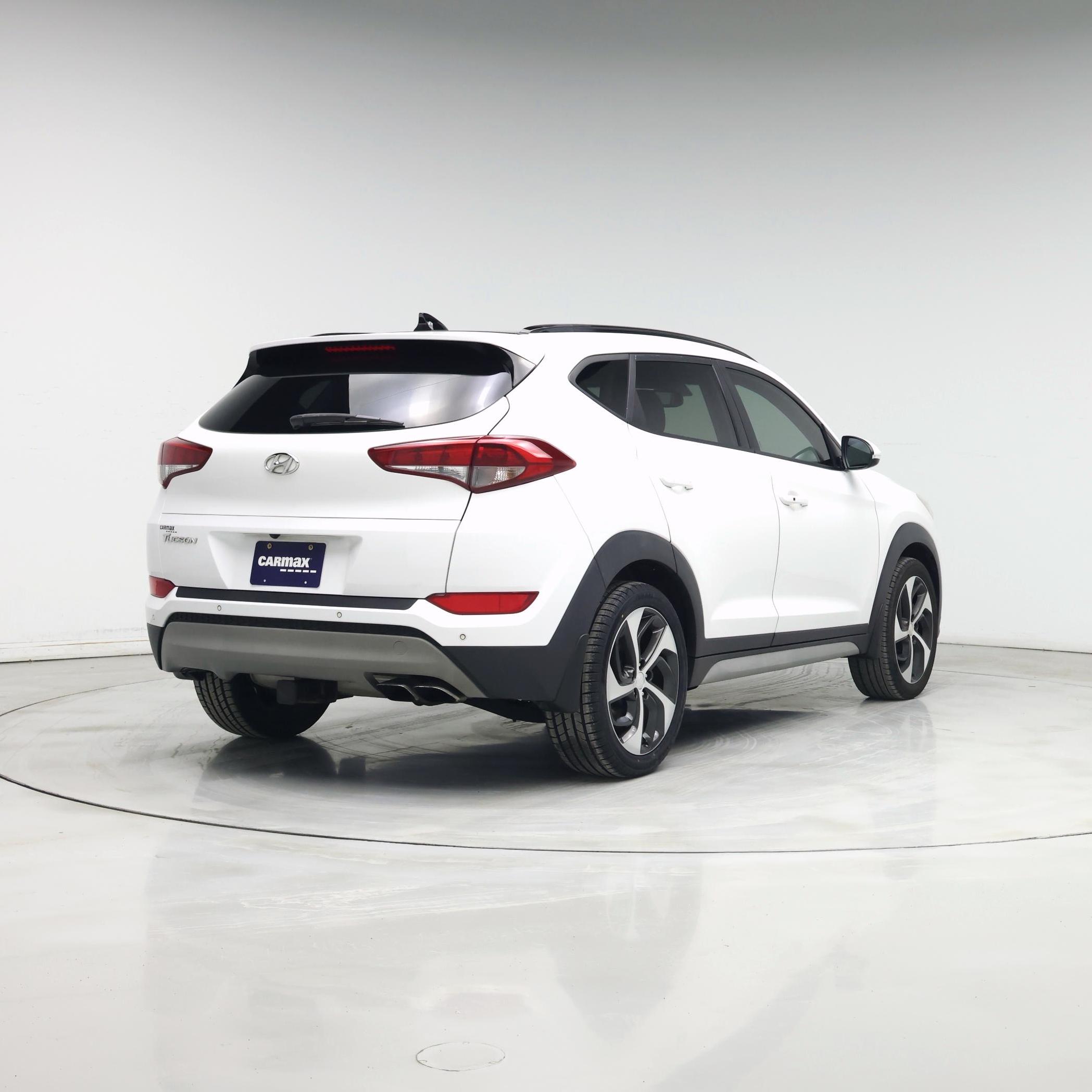 Thumbnail: 2018 Hyundai Tucson - 8