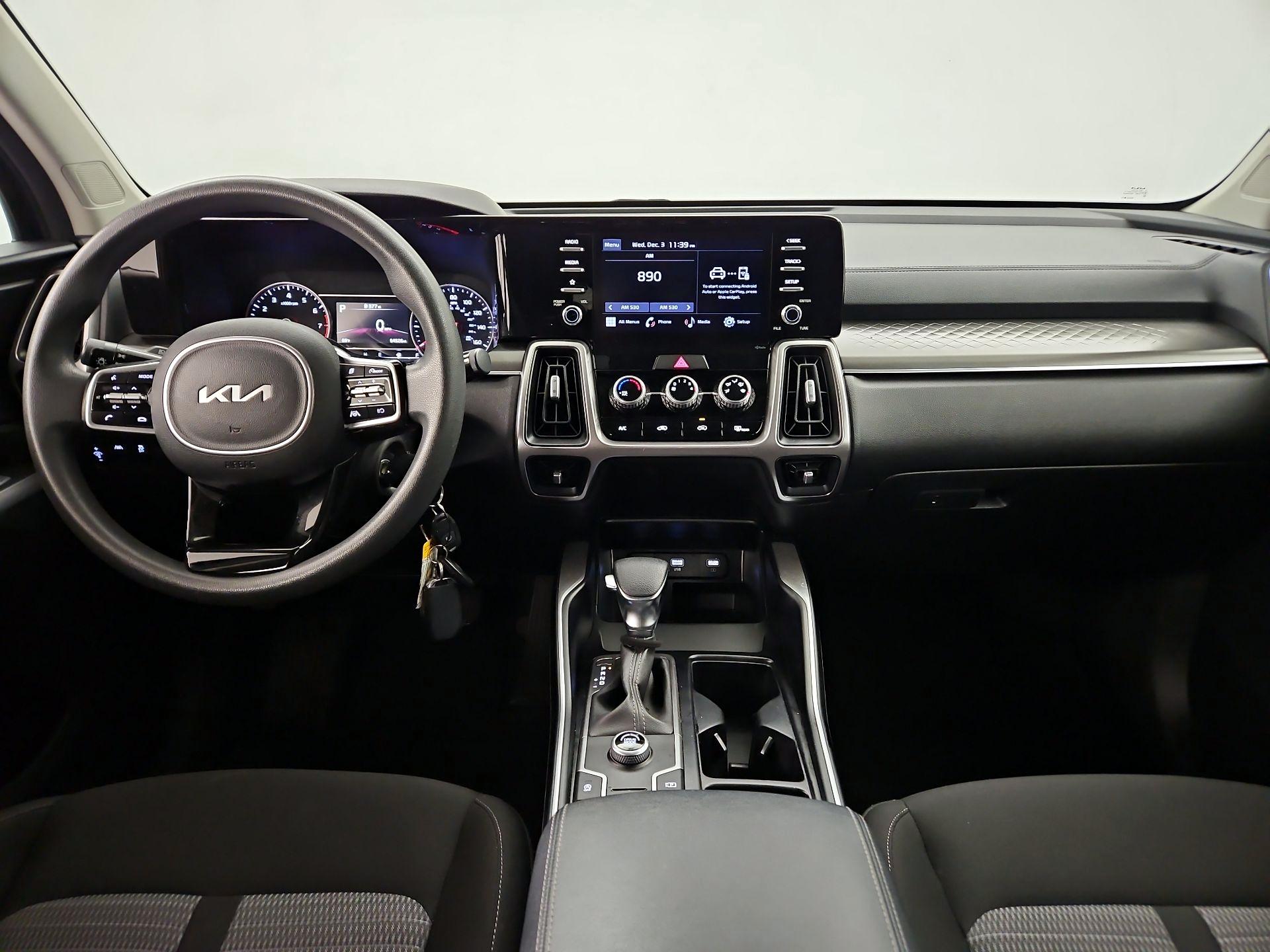 Thumbnail: 2022 Kia Sorento - 9