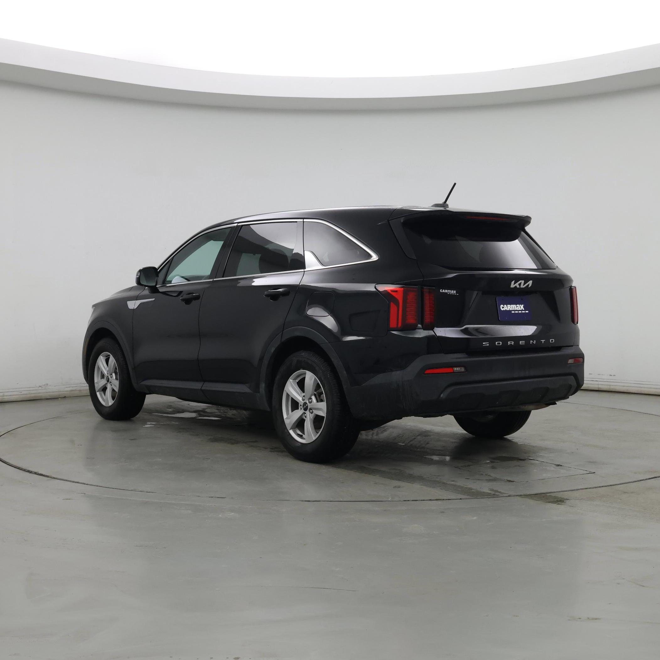 Thumbnail: 2022 Kia Sorento - 2