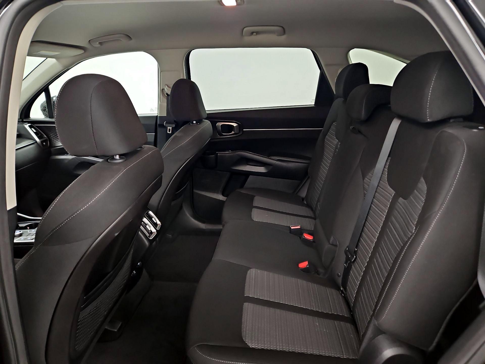 Thumbnail: 2022 Kia Sorento - 19