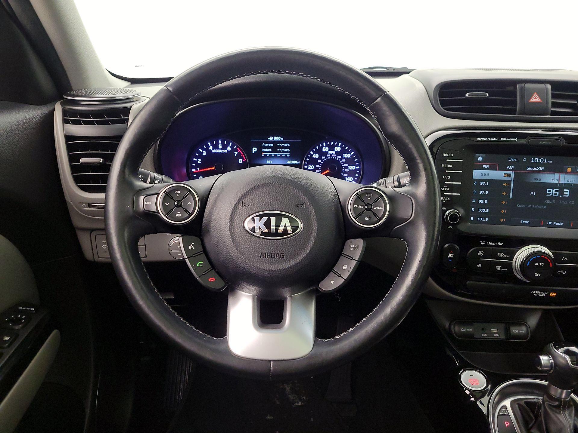 Thumbnail: 2017 Kia Soul - 10
