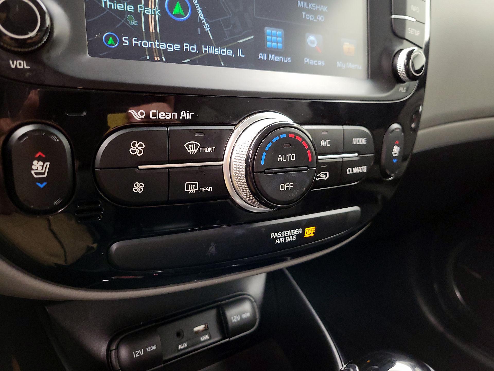 Thumbnail: 2017 Kia Soul - 17