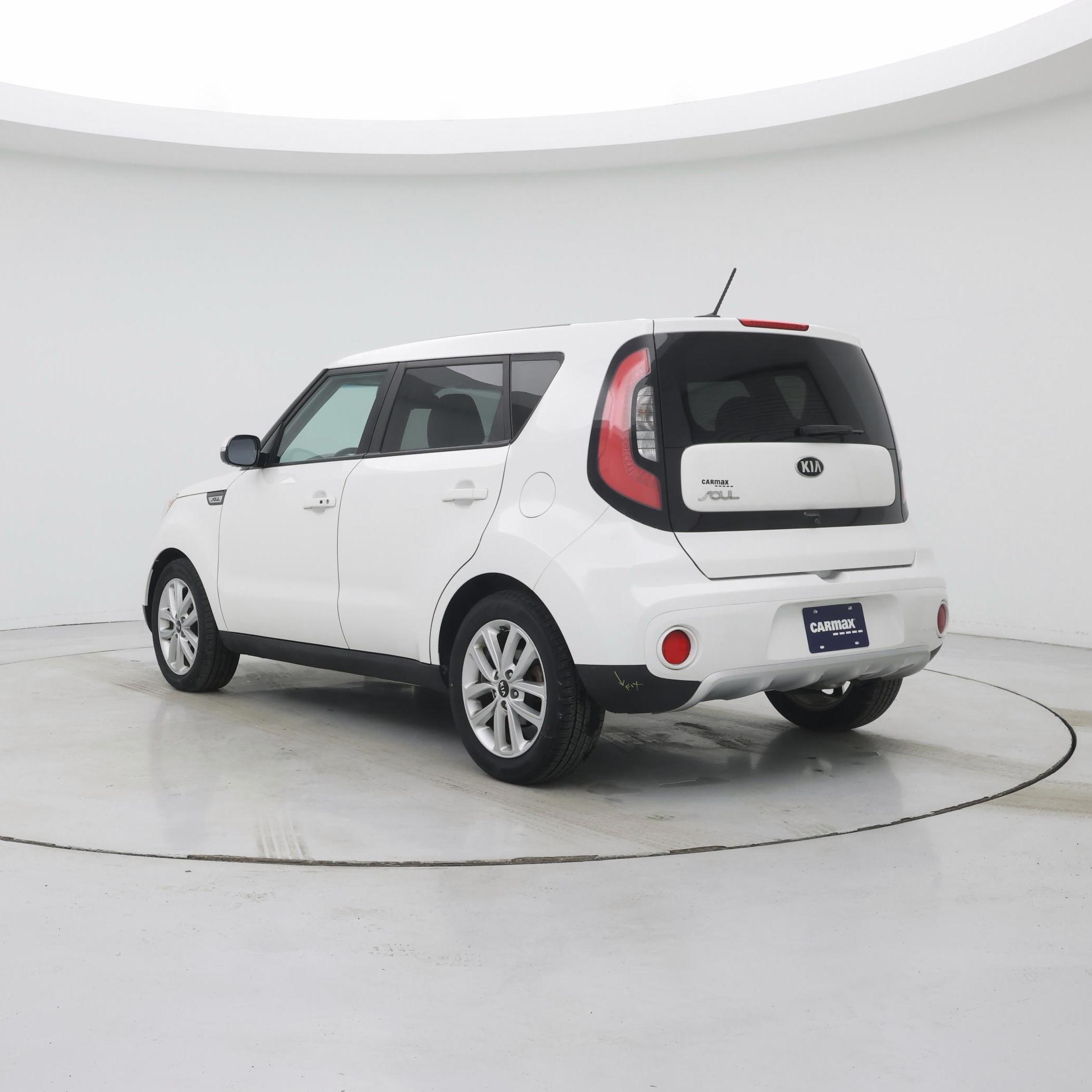 Thumbnail: 2017 Kia Soul - 2