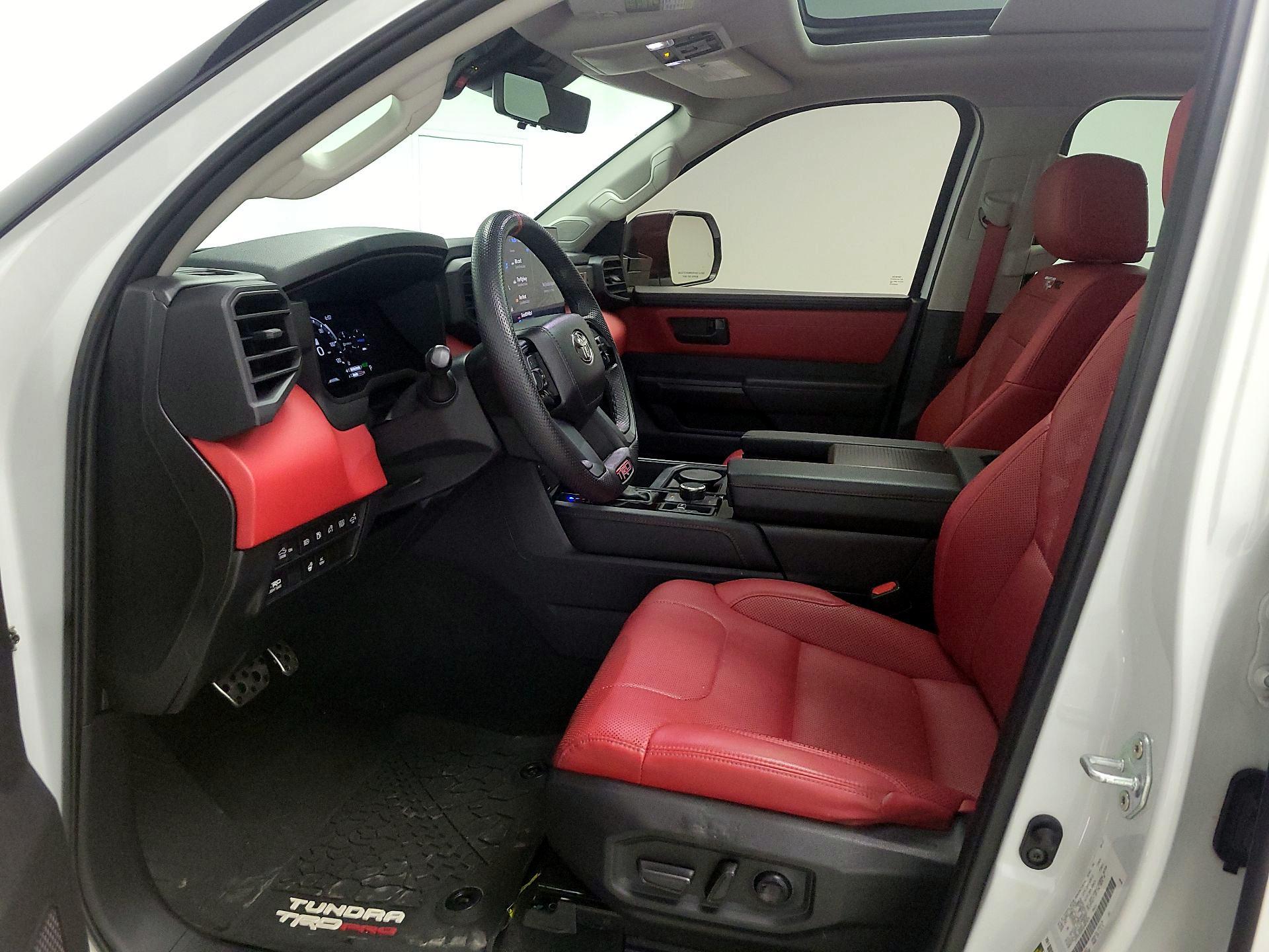 Thumbnail: 2022 Toyota Tundra - 11