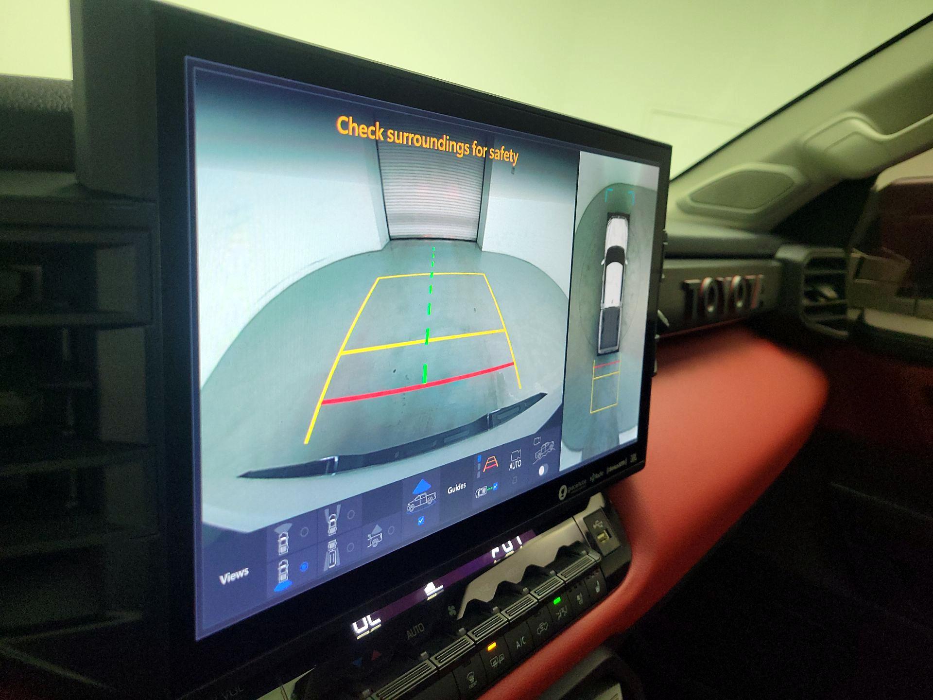 Thumbnail: 2022 Toyota Tundra - 13