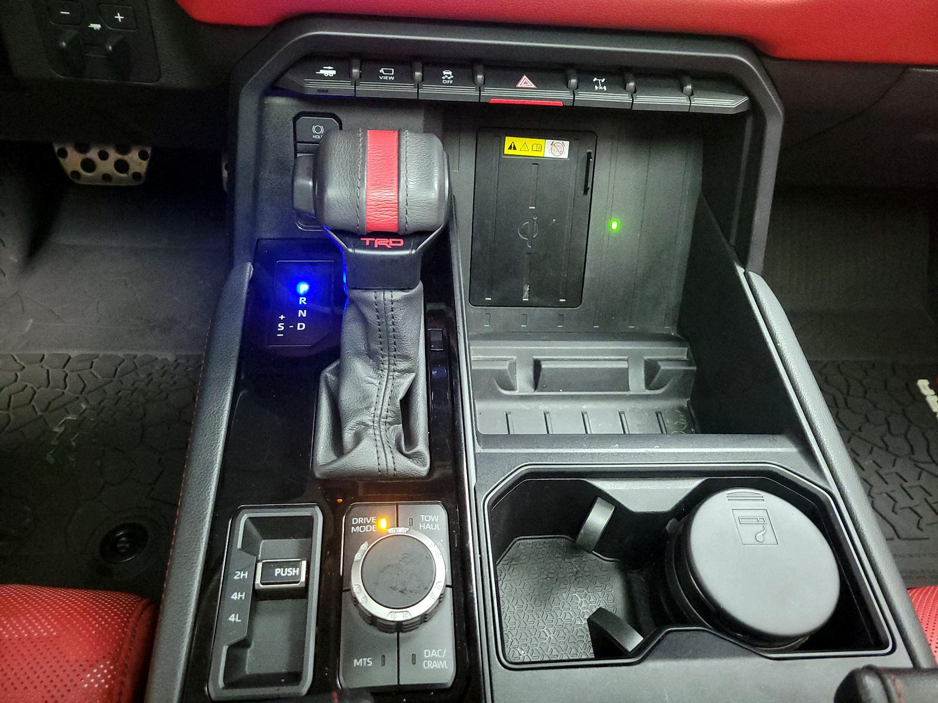 Thumbnail: 2022 Toyota Tundra - 16