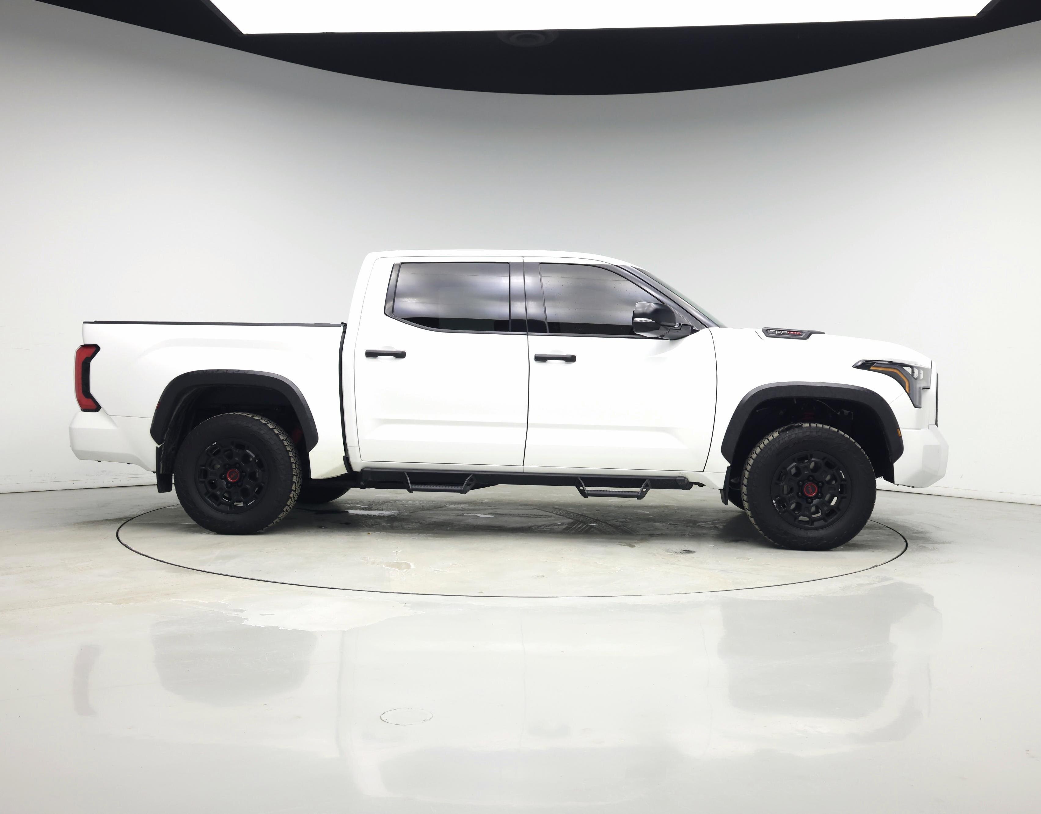 Thumbnail: 2022 Toyota Tundra - 7