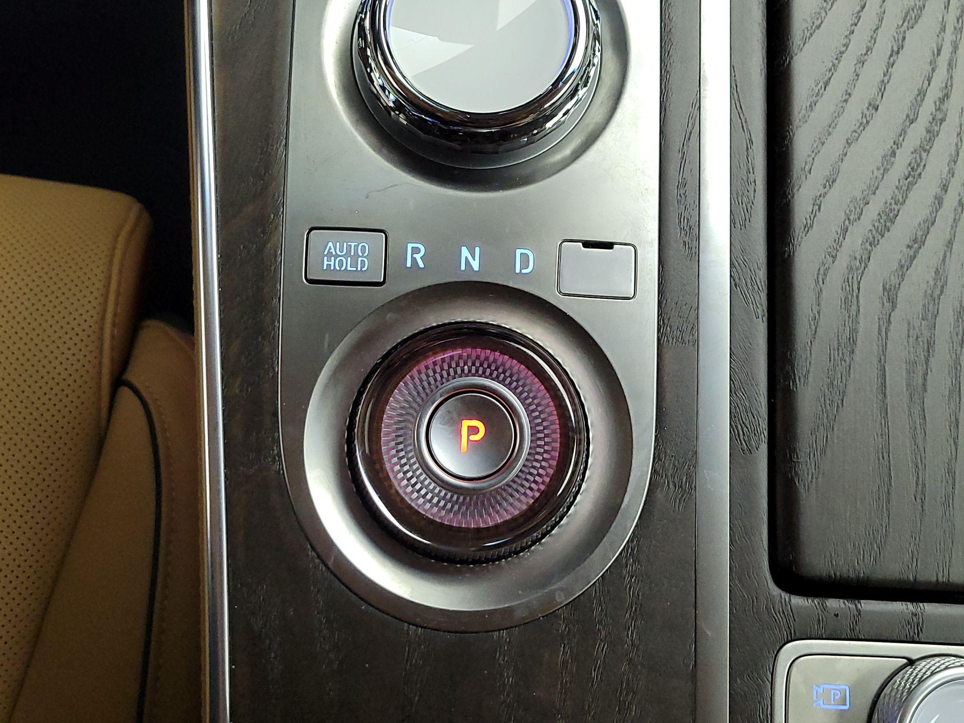 Thumbnail: 2023 Genesis GV80 - 18