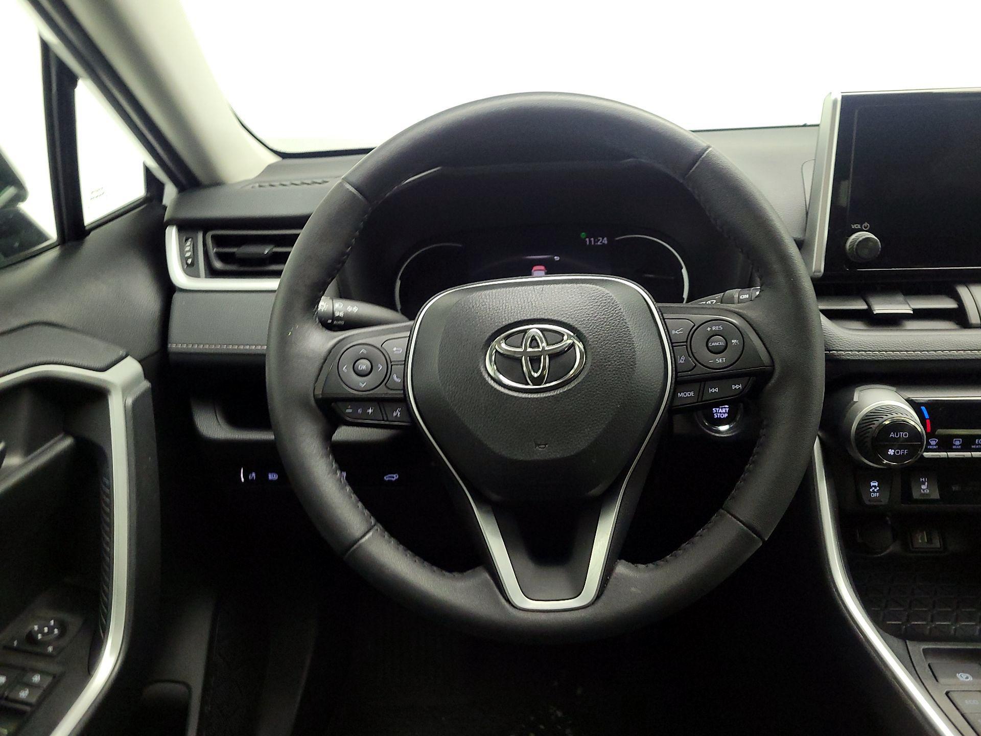 Thumbnail: 2024 Toyota RAV4 - 10