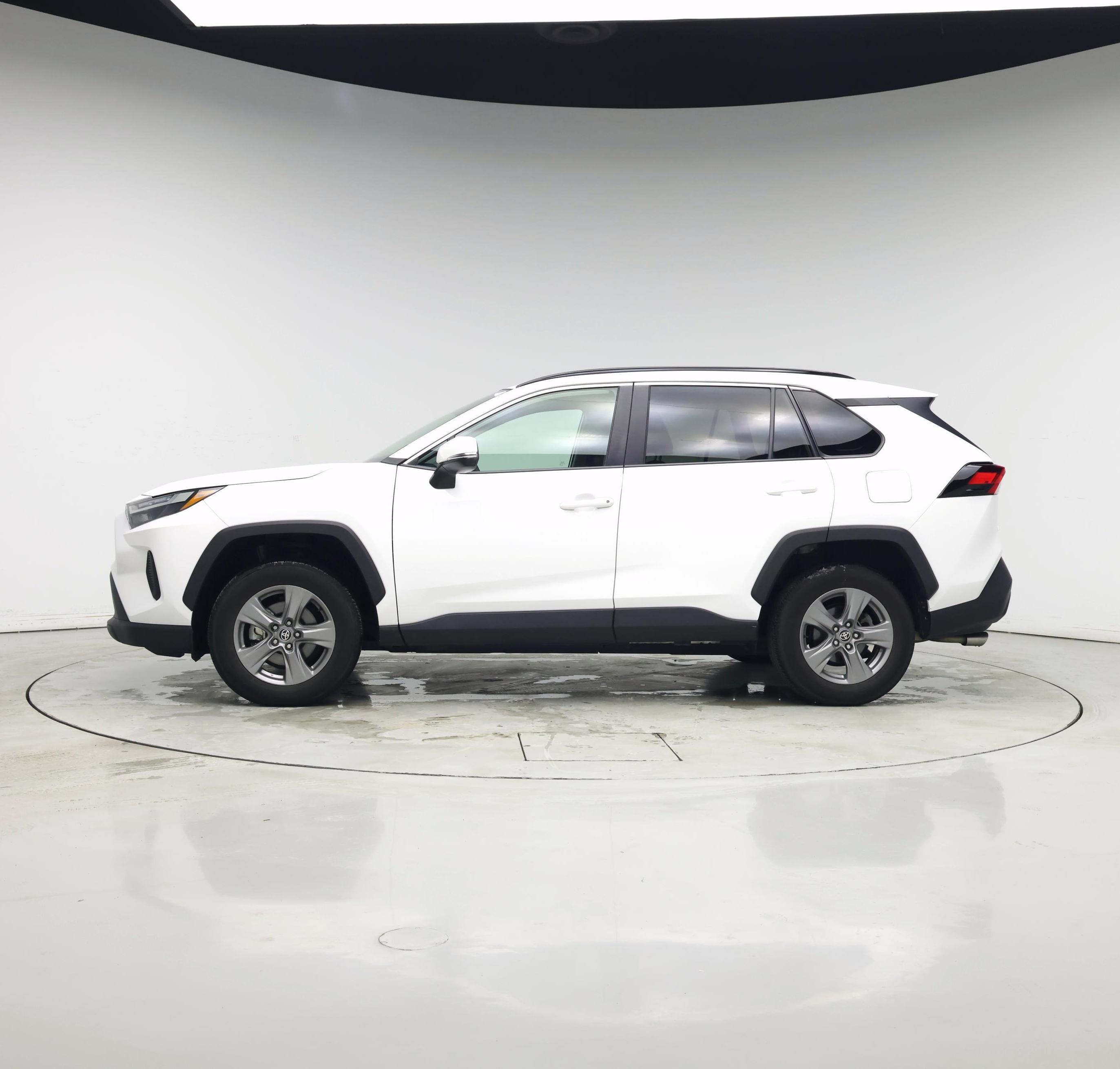 Thumbnail: 2024 Toyota RAV4 - 3