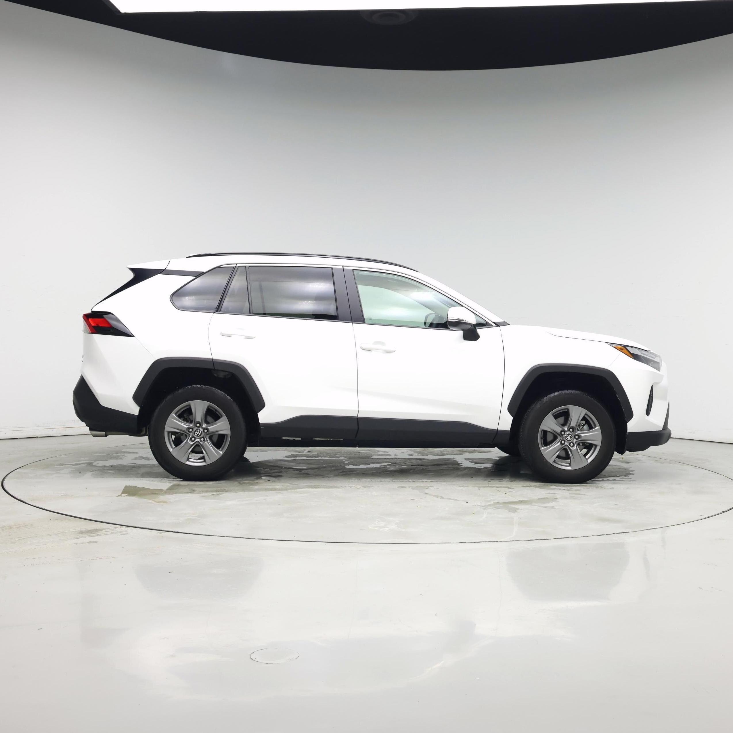 Thumbnail: 2024 Toyota RAV4 - 7