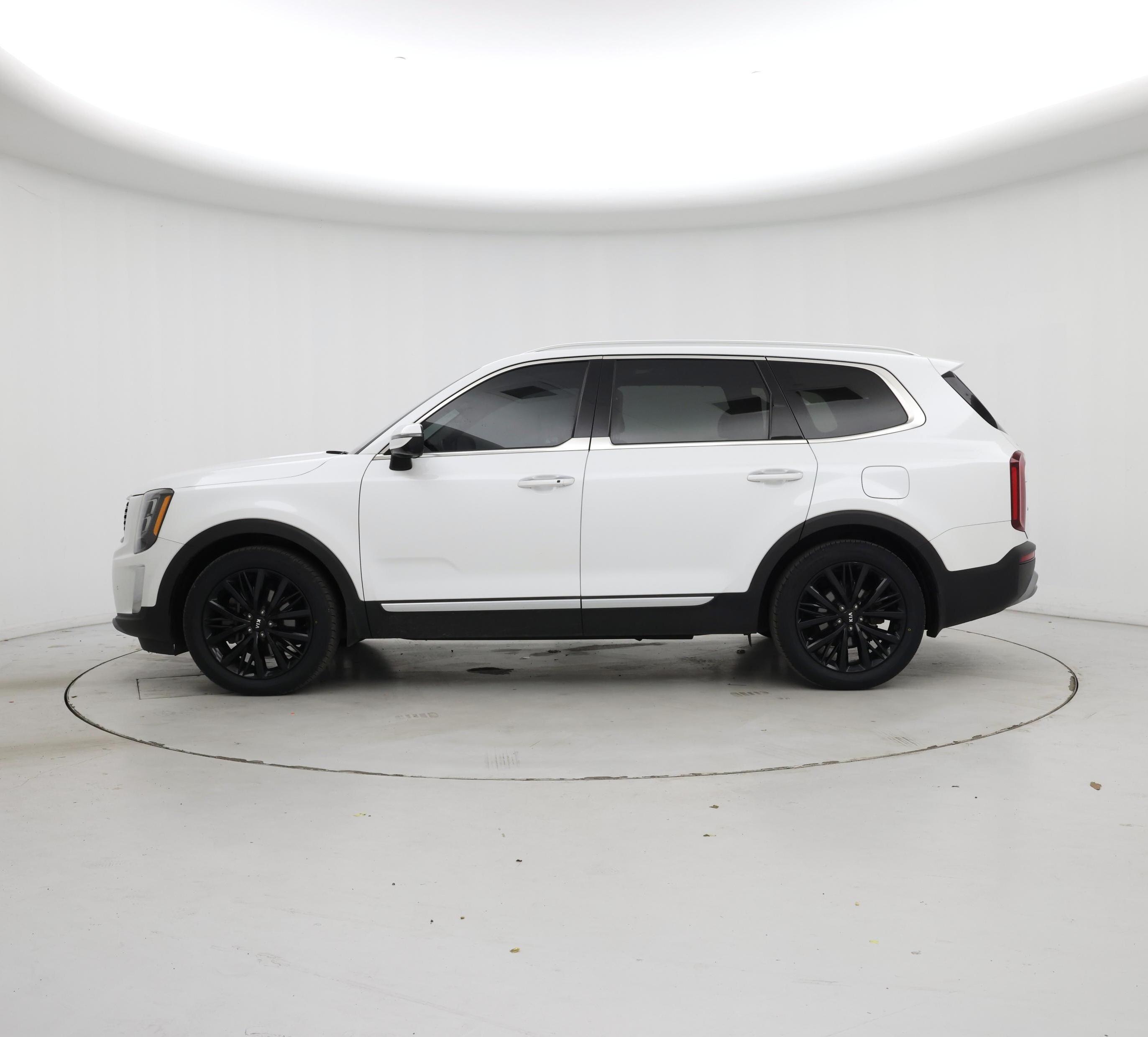 Thumbnail: 2020 Kia Telluride - 3