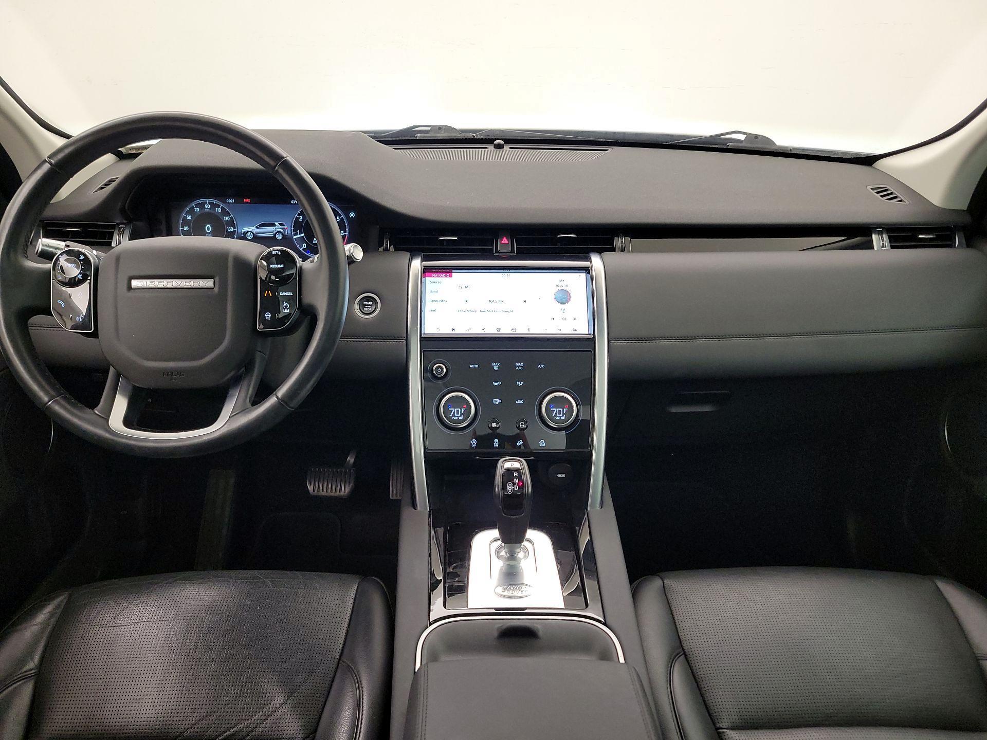 Thumbnail: 2020 Land Rover Discovery Sport - 9